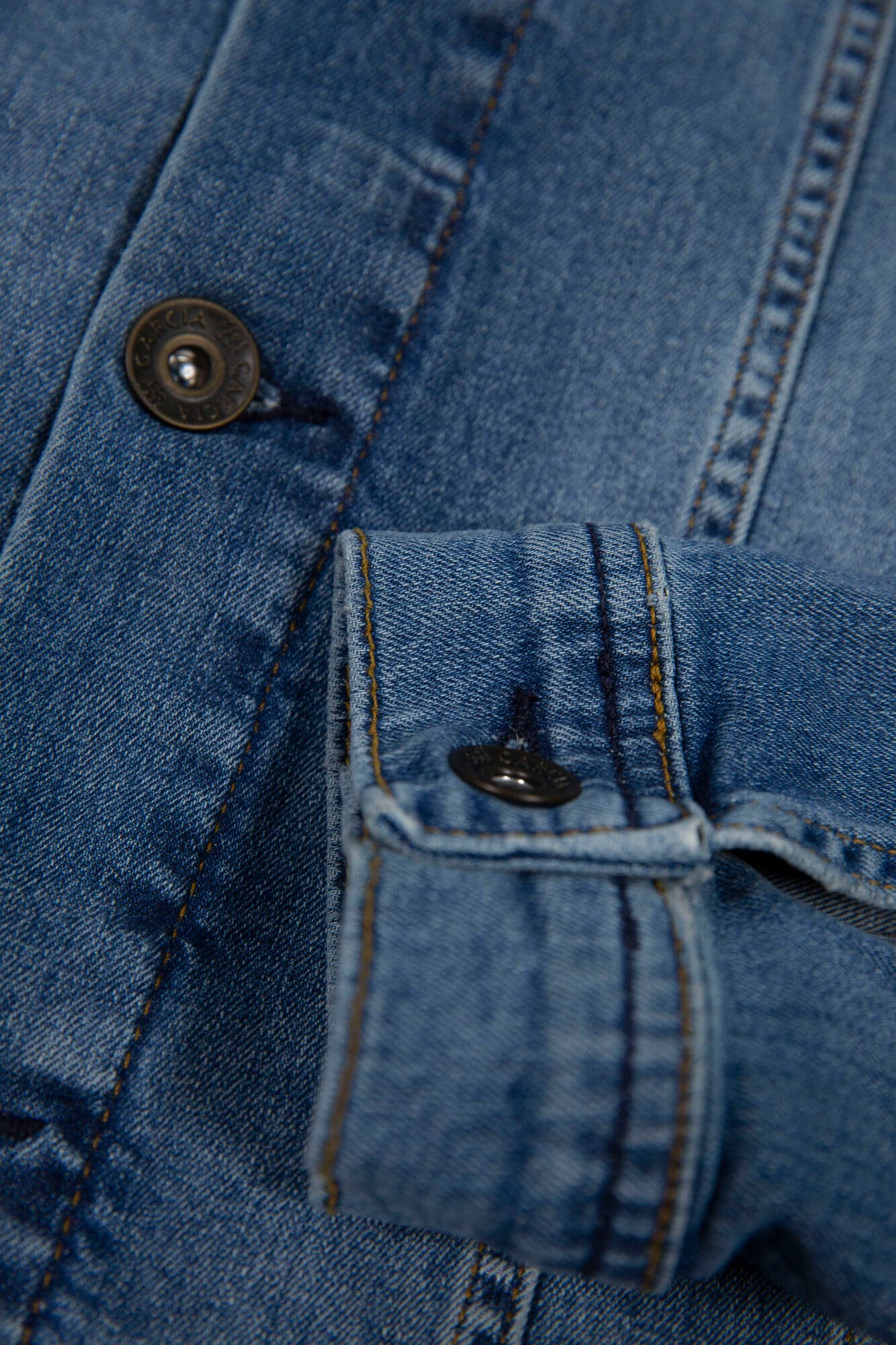 Garcia Jeansjacke »Sofia«, mit Stretch
