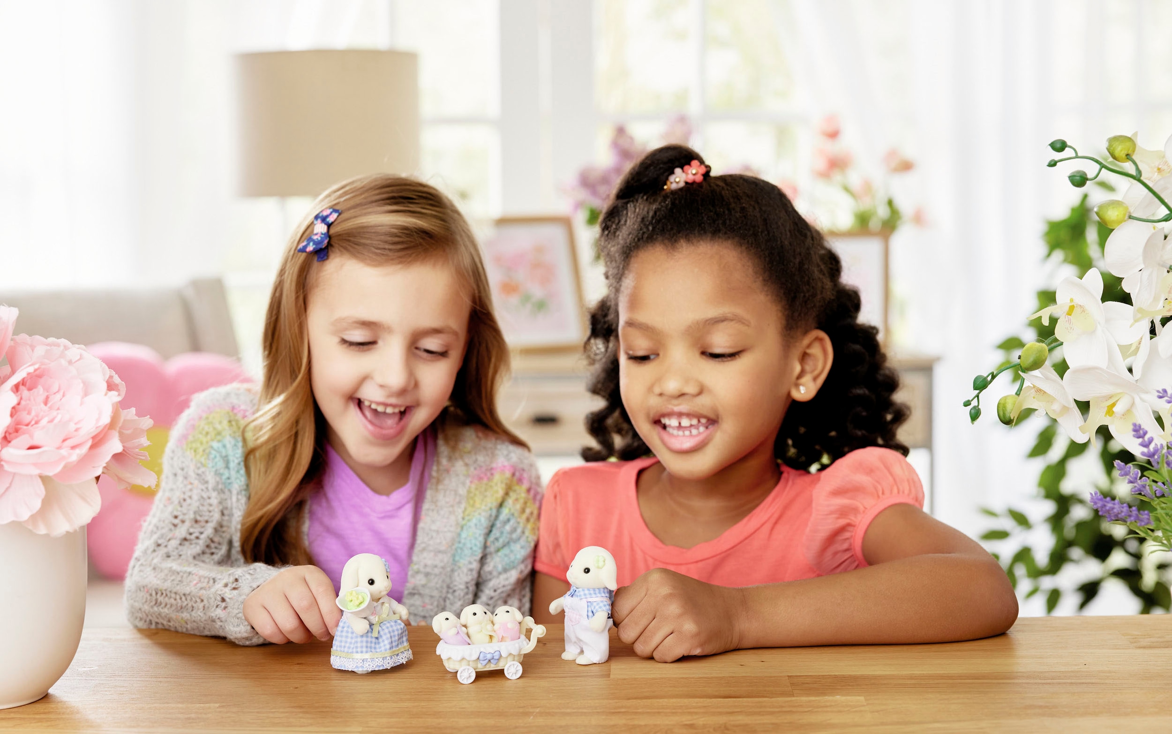 Sylvanian Families Spielfigur »Spielset Kaninchen Familie (5735)«