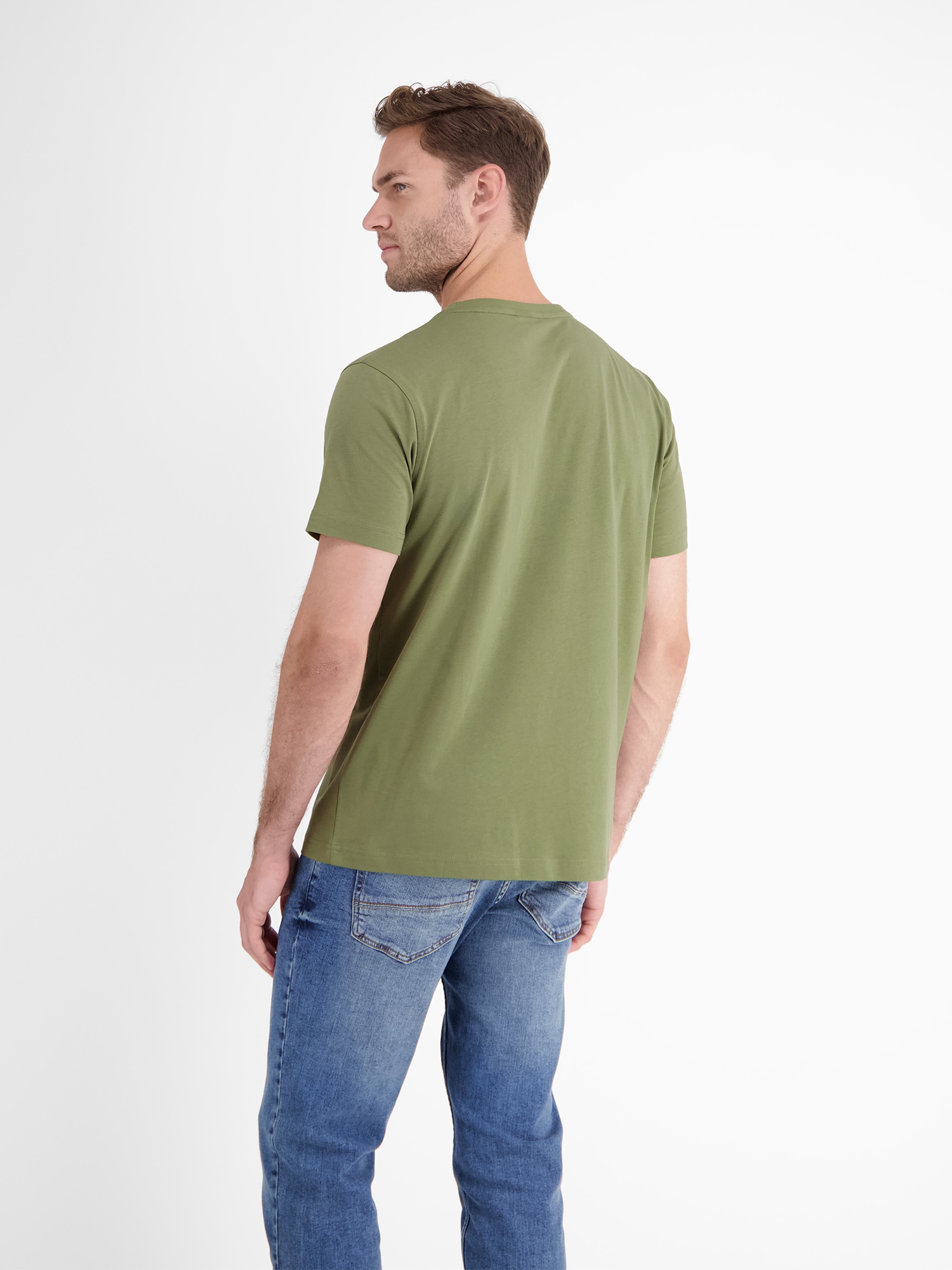 LERROS T-Shirt »LERROS Basic T-Shirt mit Logostitch, unifarben«