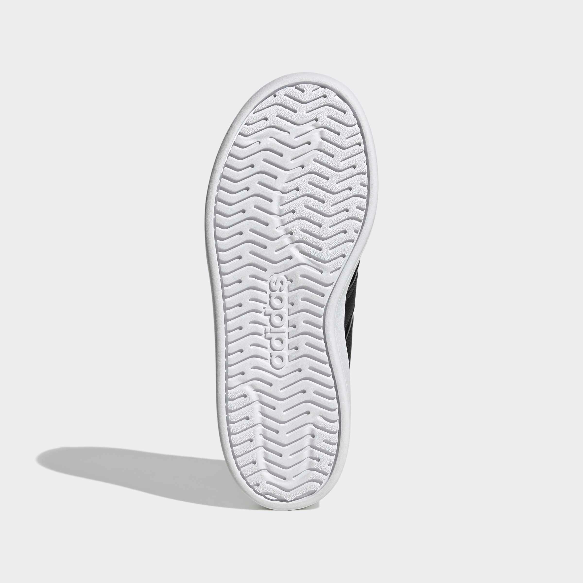 adidas Sportswear Plateausneaker »STREETTALK BOLD KIDS«  inspiriert vom Design des adidas Superstar