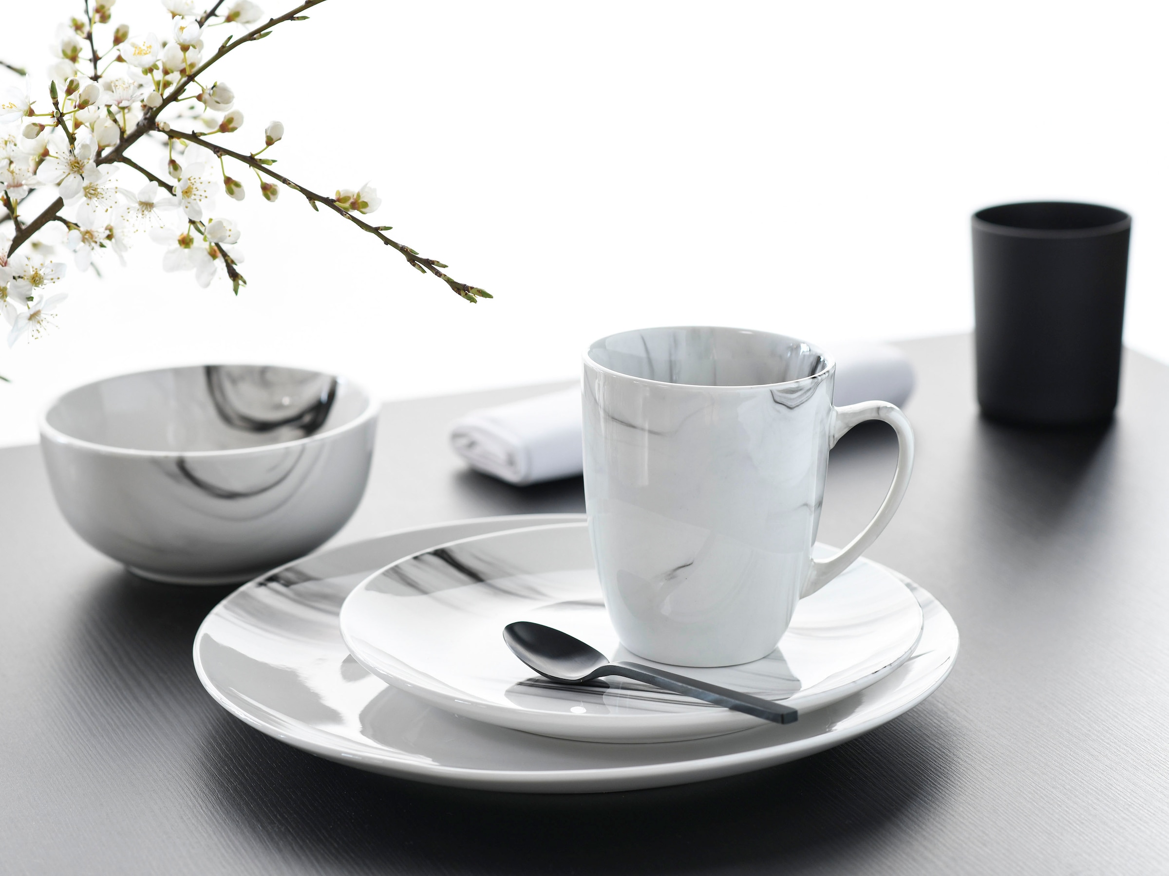 CreaTable Kombiservice »Geschirr-Set Marmor«, (Set, 16 tlg., Kaffeeservice  und Tafelservice im Set, für 4 Personen), Service, tolle Optik, 16 Teile,  für 4 Personen | BAUR