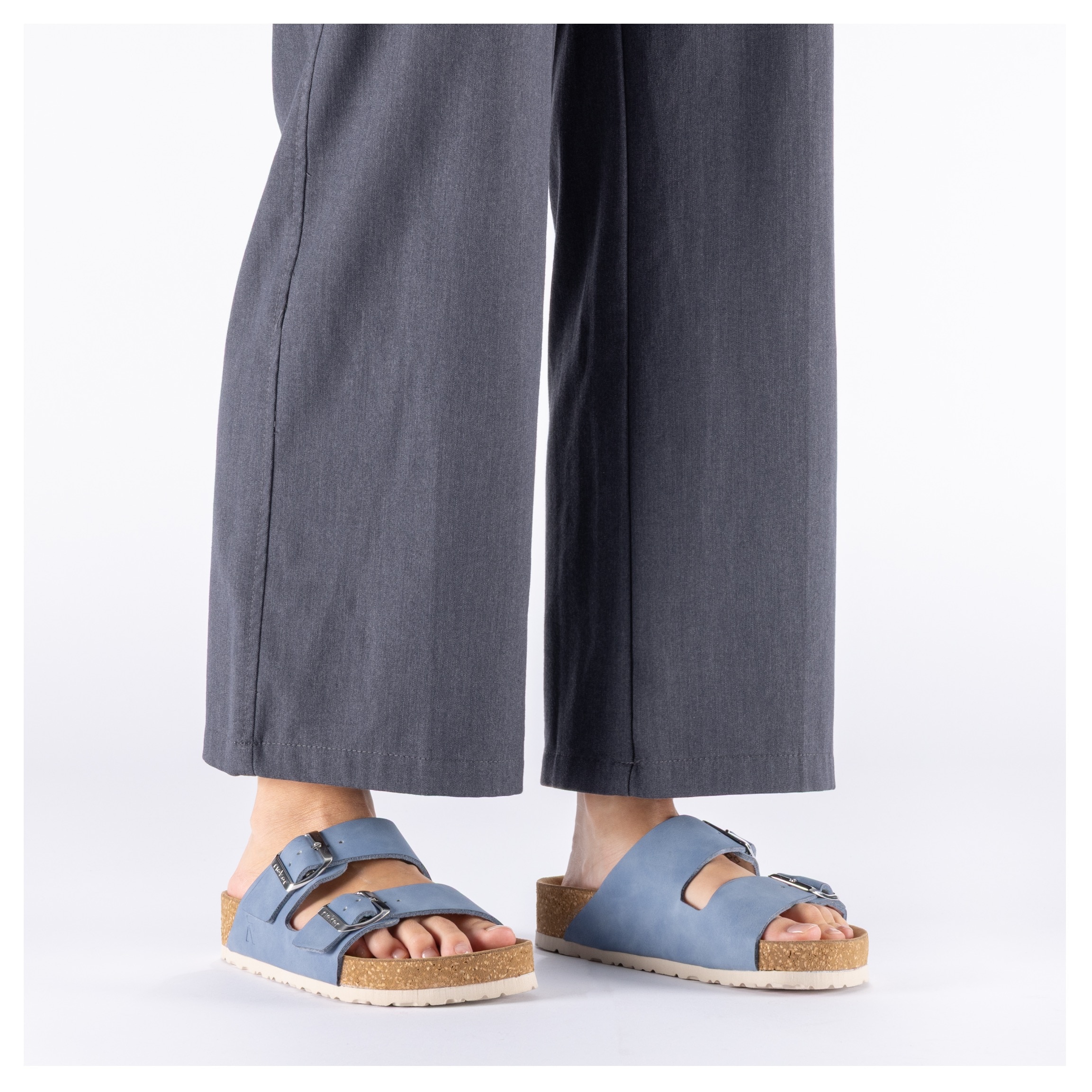 Rieker Pantolette  Sommerschuh, Strandschuh, Hausschuh mit verstellbaren Schnallen