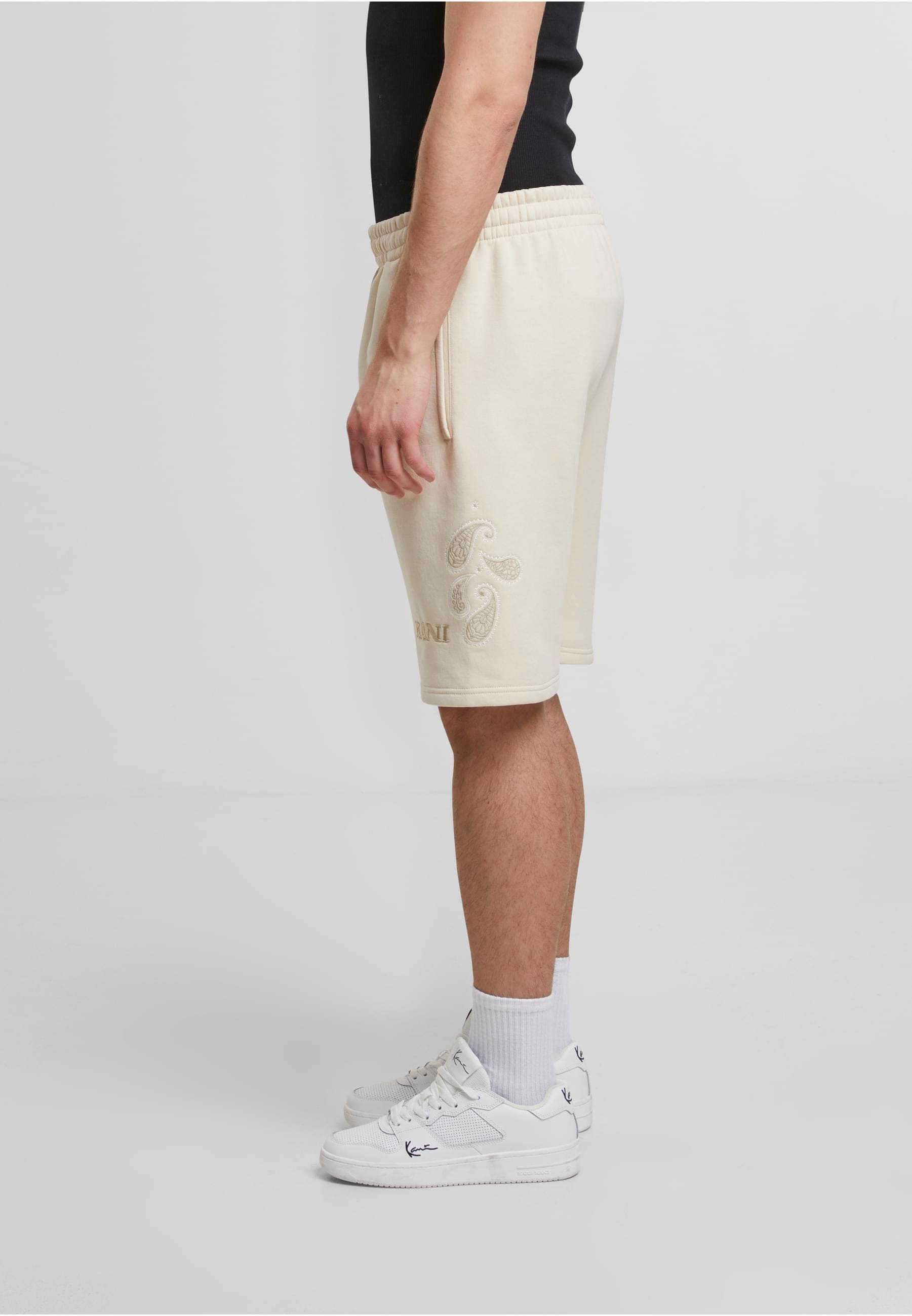 Karl Kani Shorts »Karl Kani Retro Paisley Sweat Shorts«, (1 tlg.)