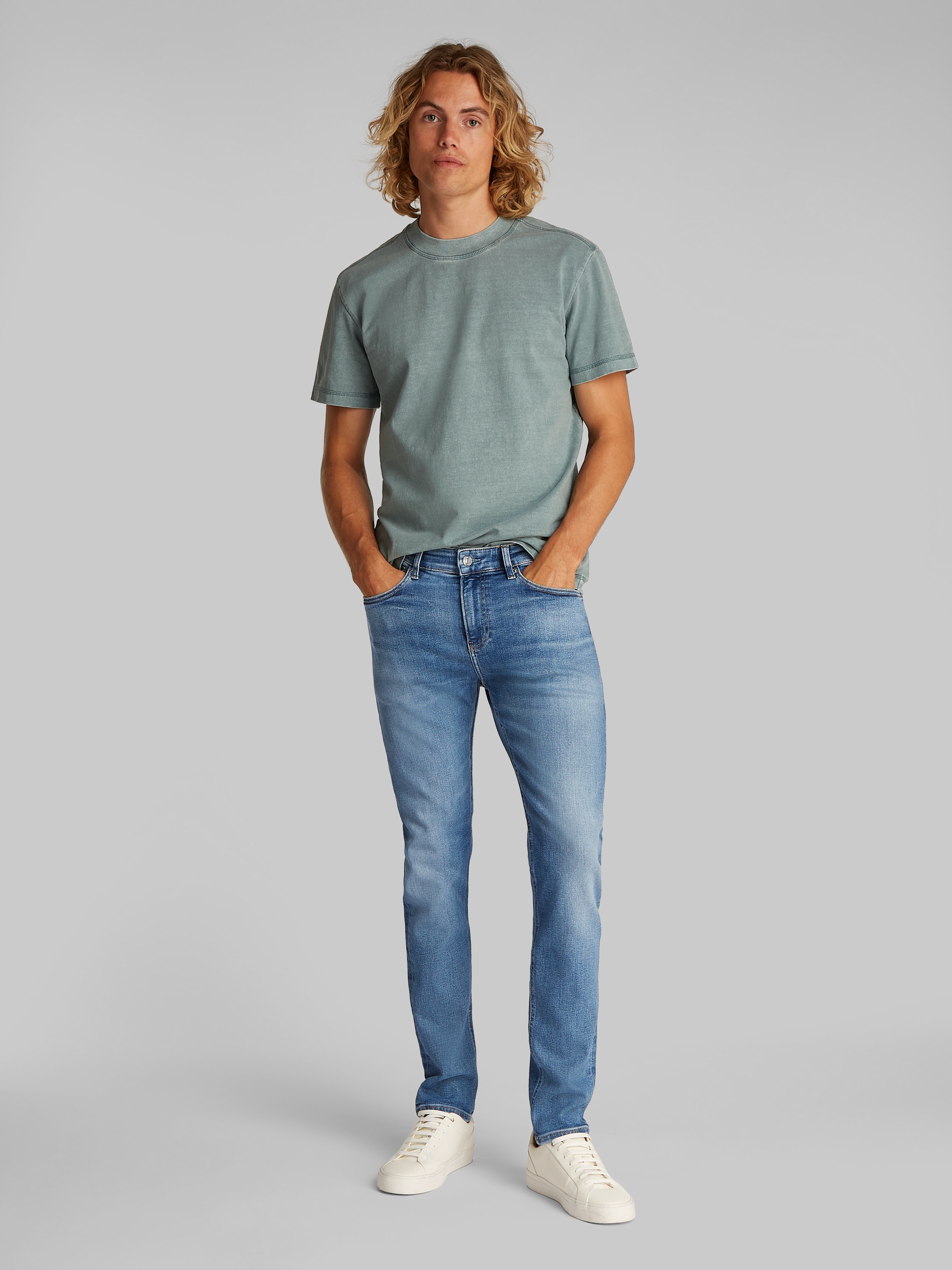Calvin Klein Jeans Skinny-fit-Jeans »SKINNY«, im minimalistischen Look