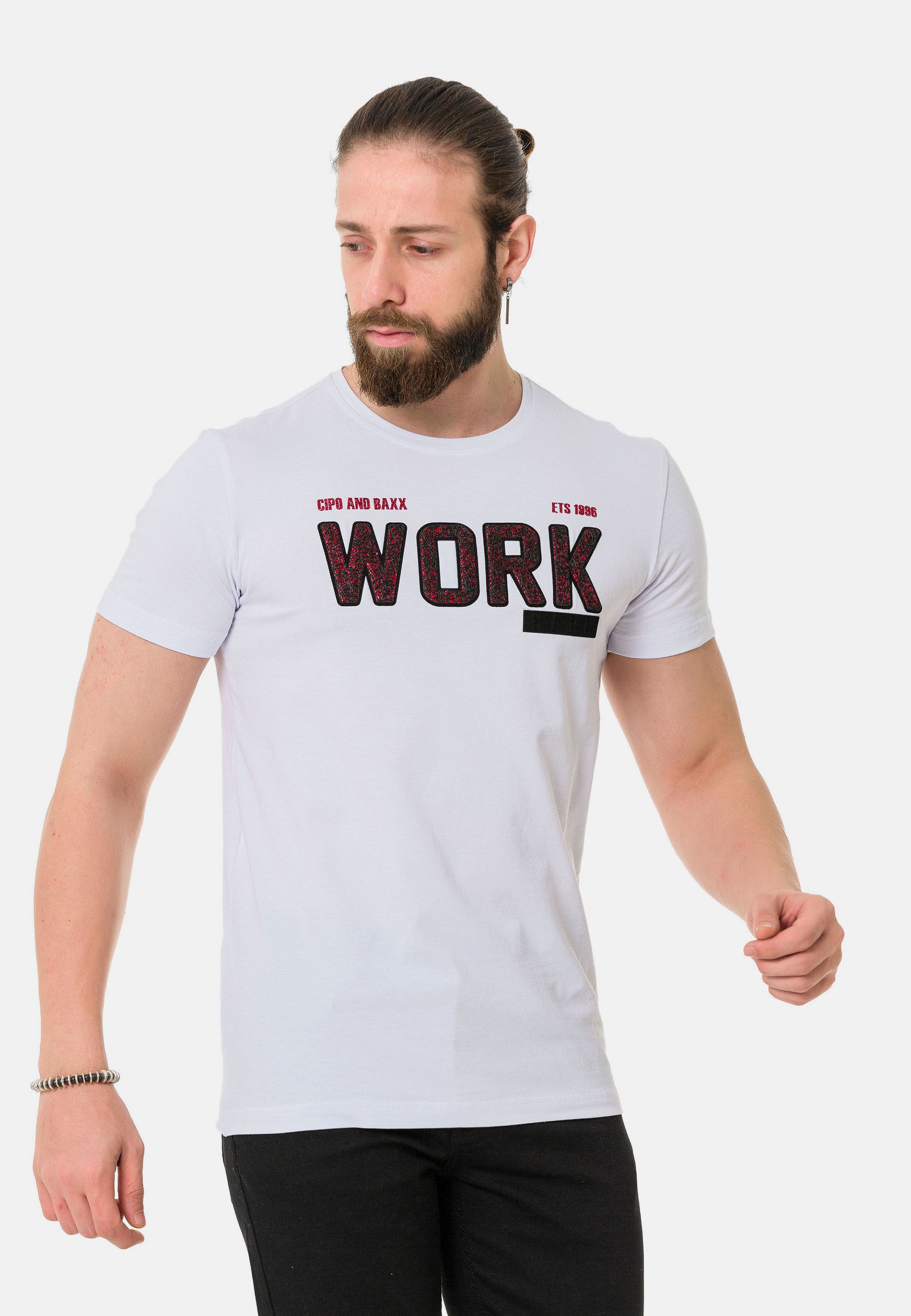 Cipo & Baxx T-Shirt »T-Shirt«, mit Rundhals-Ausschnitt