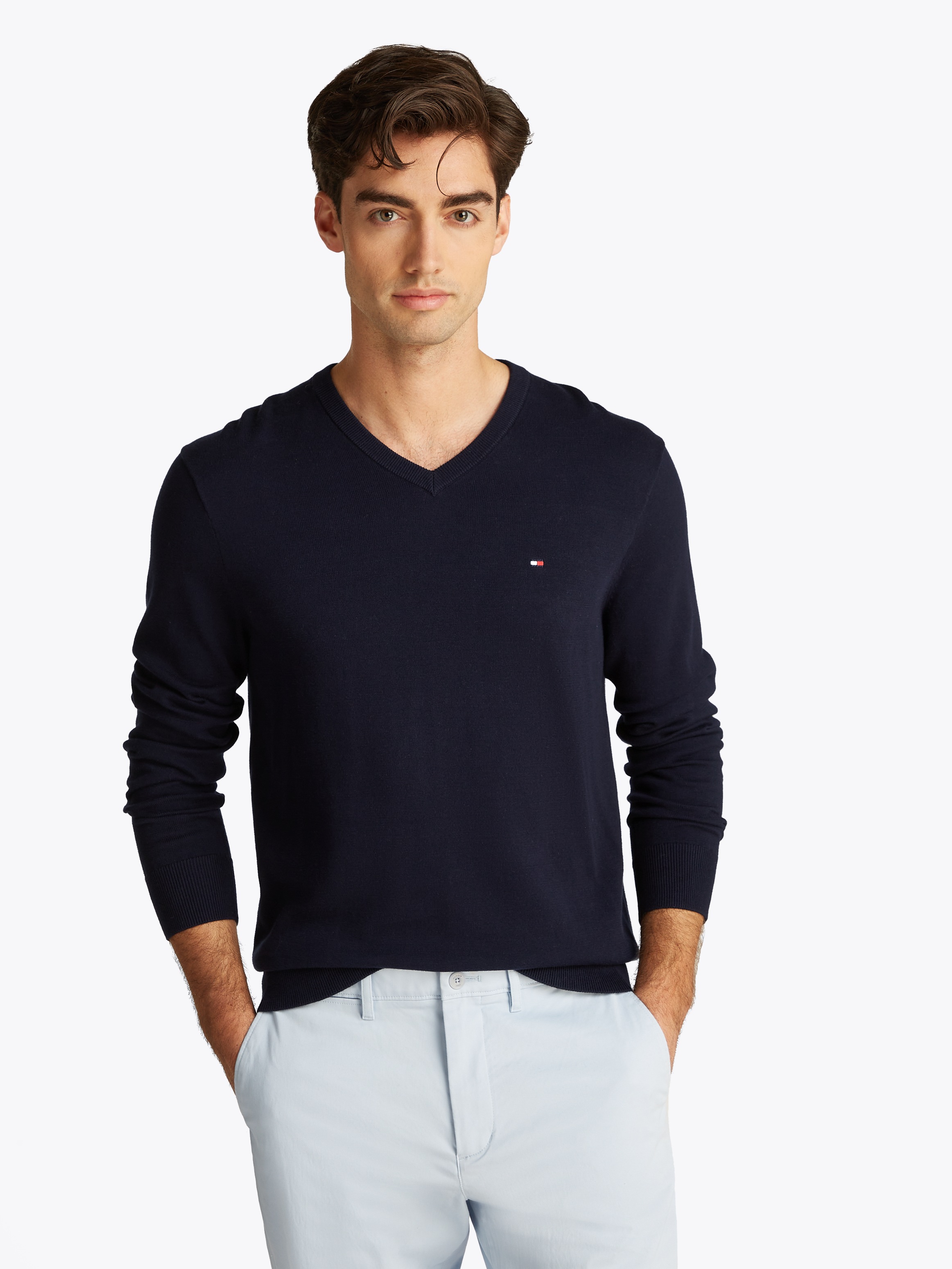 Tommy Hilfiger "ESSENTIAL COTTON V NECK mit V-Ausschnitt und Stickerei" uni günstig online kaufen