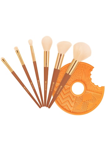 Essence Make-up Set »Cookies for Santa scented brush set & cleansing pad«, (Set, 7 tlg.) kaufen