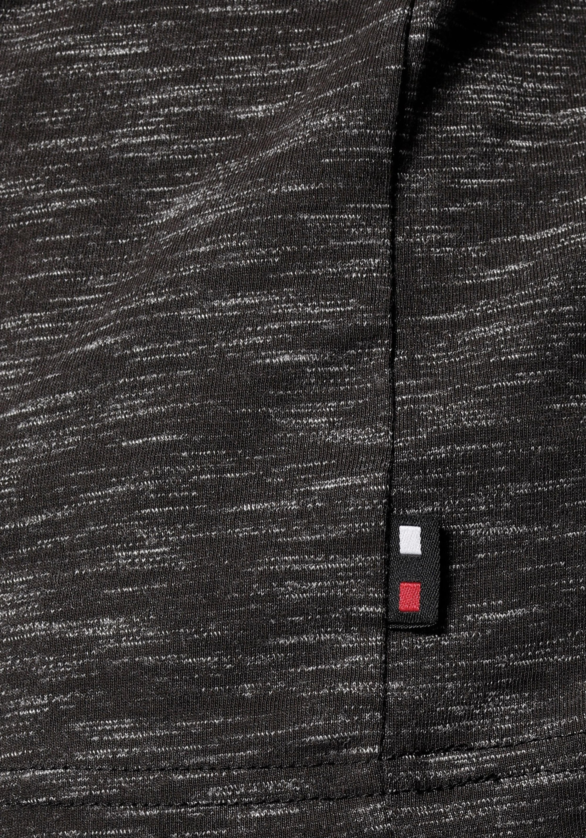 Bruno Banani Langarmshirt, schmale Passform, melierte Optik und Druck