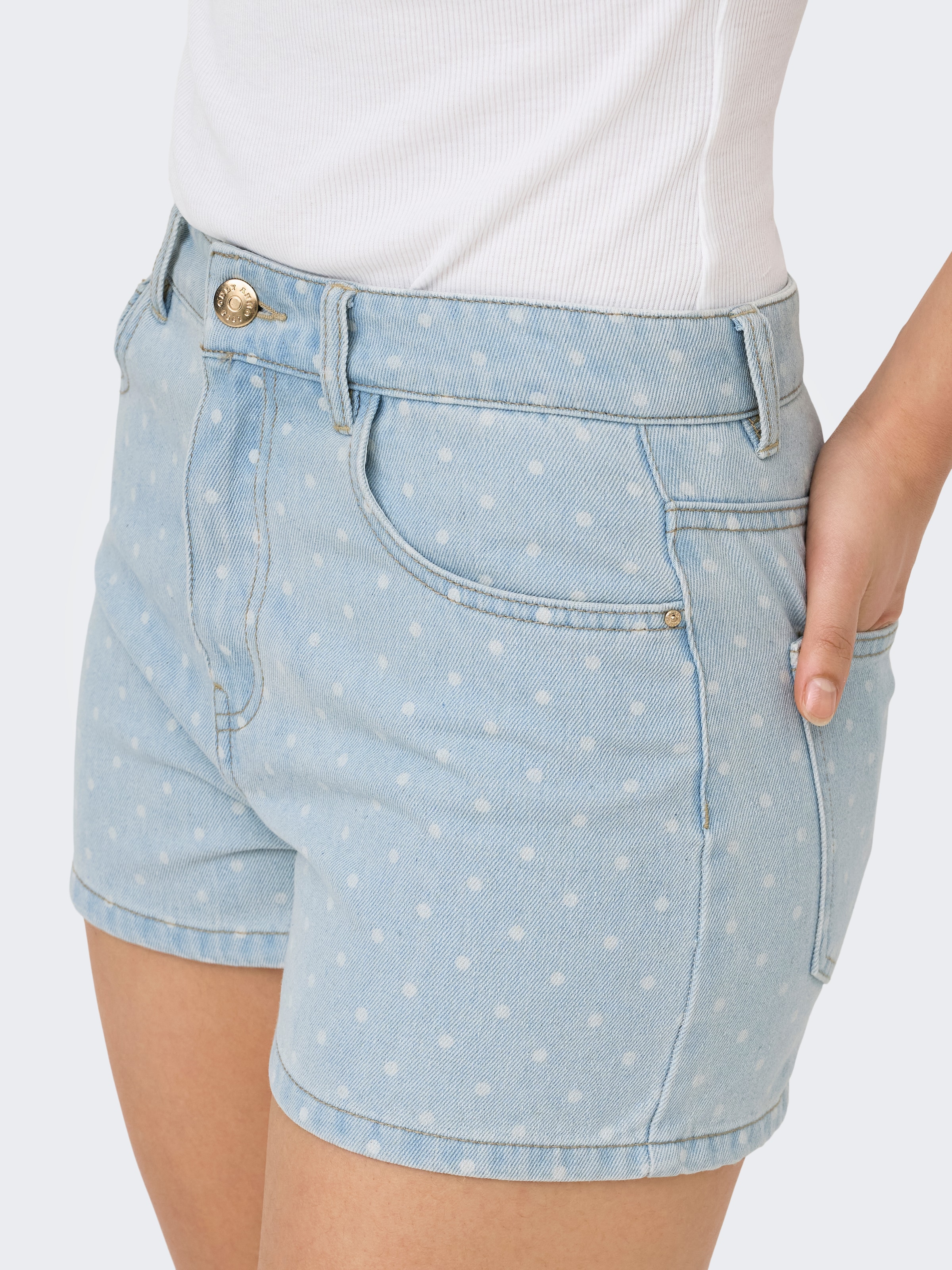 ONLY Jeansshorts »ONLROBYN HW DOT DNM SHORTS SIJI« Baumwolle, High Waist