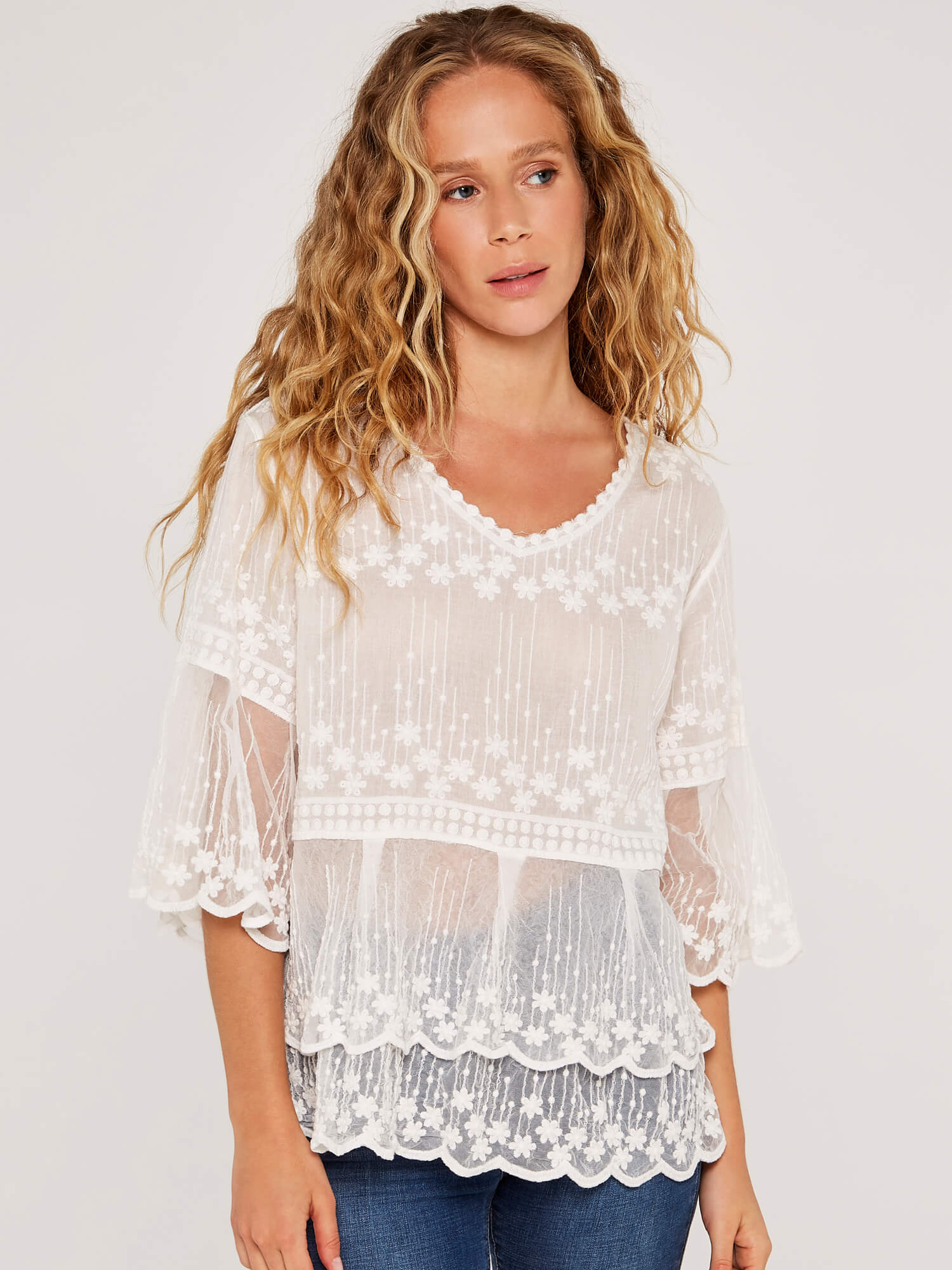 Apricot Blusentop "Embroidered Cotton Mesh Top" 1 mit Stickerei