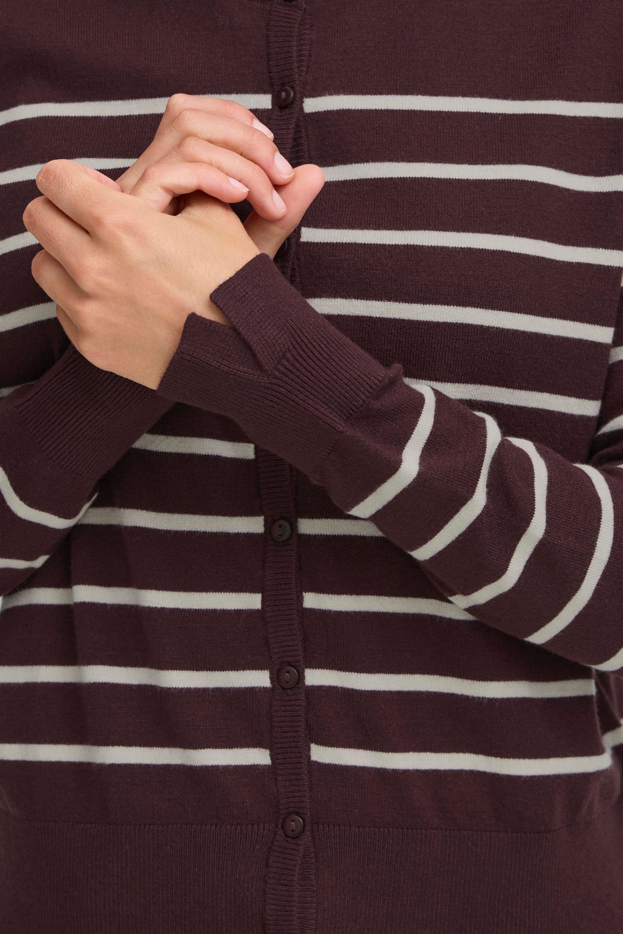OXMO Strickjacke »Strickjacke OXFKEANA«