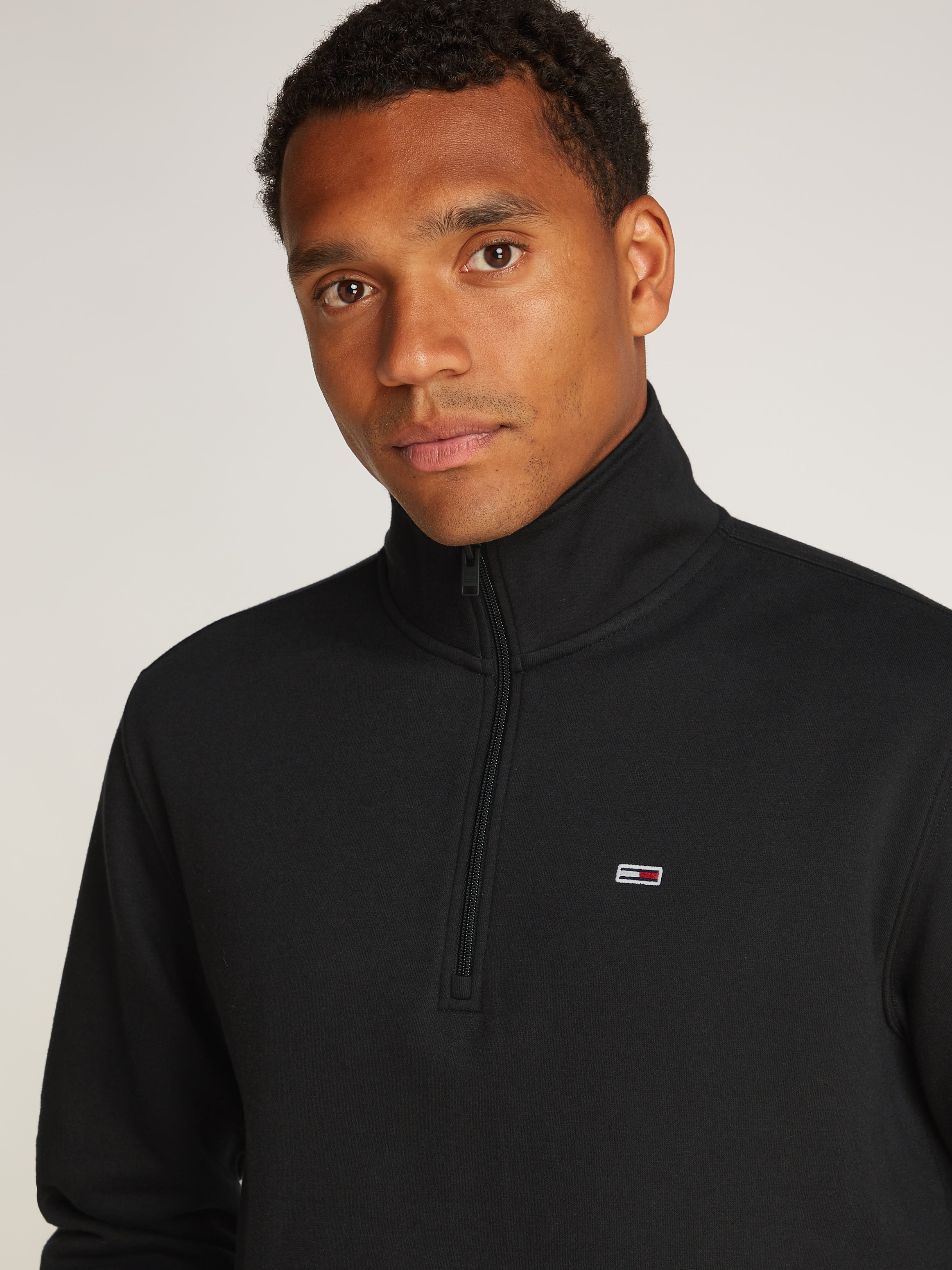Tommy Jeans Sweatshirt »TJM REG FLEECE 1/4ZIP MOCK NECK«, mit Fleece