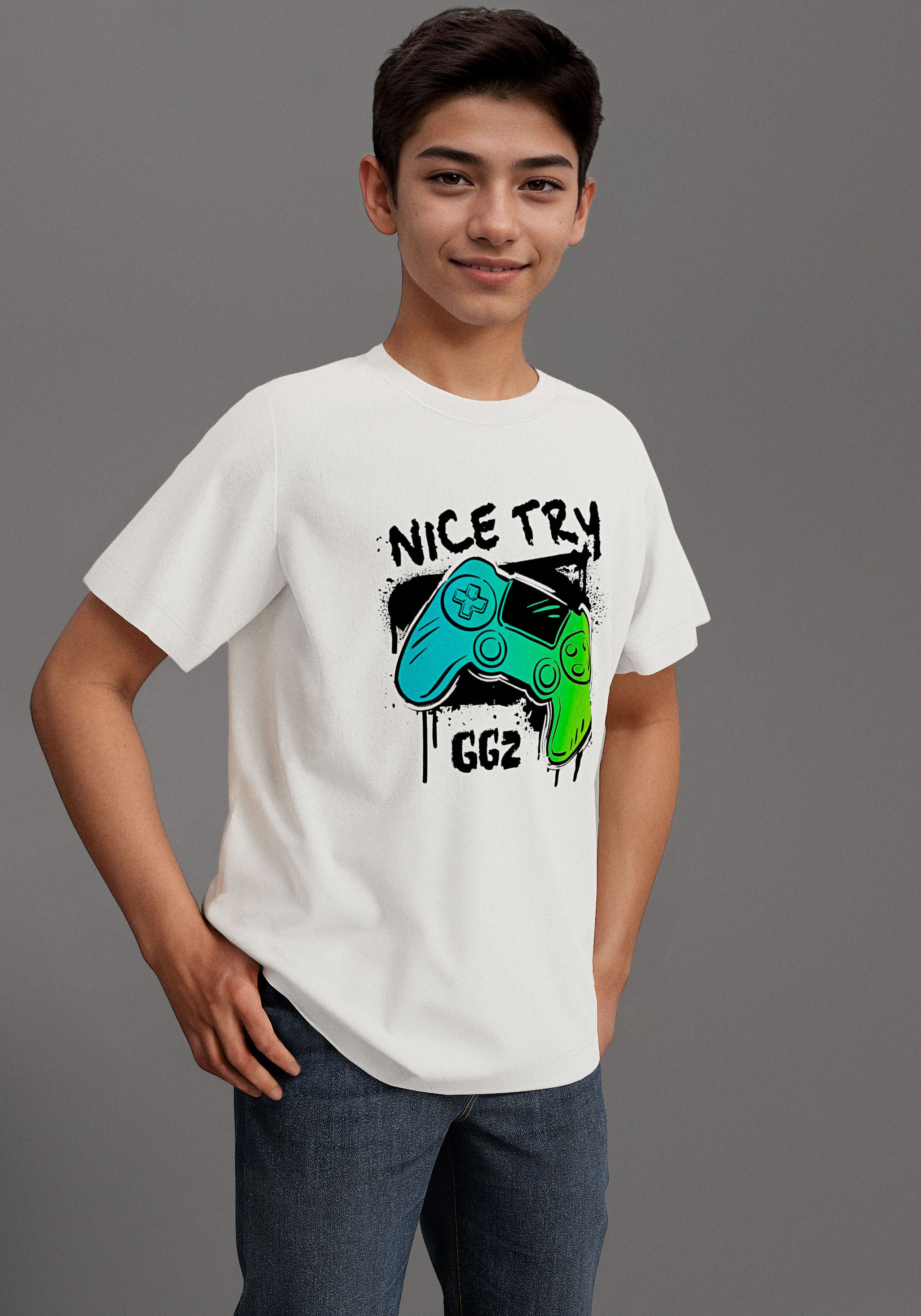 KIDSWORLD Jungen T-Shirt "Gamer-Druck: NICE TRY", weiß, Gr. 128, bedruckt, Single Jersey, Obermaterial: 100% Baumwolle, Shirts, cooler Gamer-Print