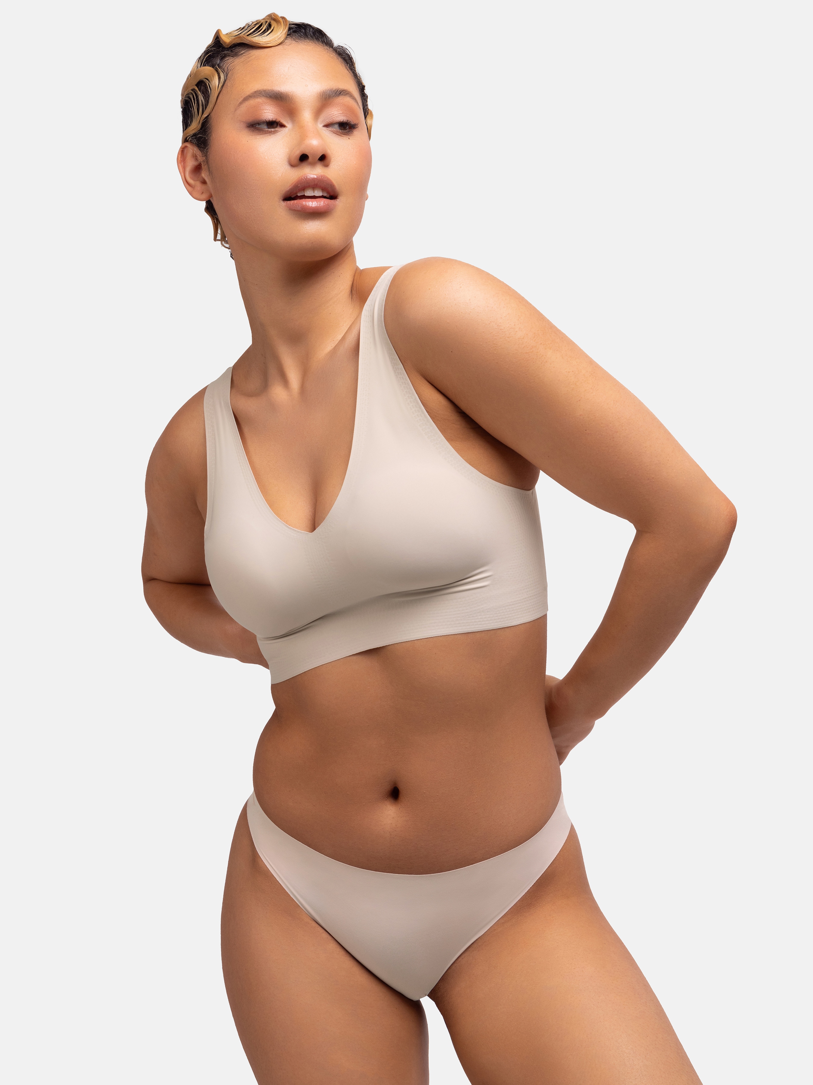 Dorina Bralette "Airlite" Mit Weicher Oberfläche, Ohne Bügel, Leicht Formgebung, Elastisch