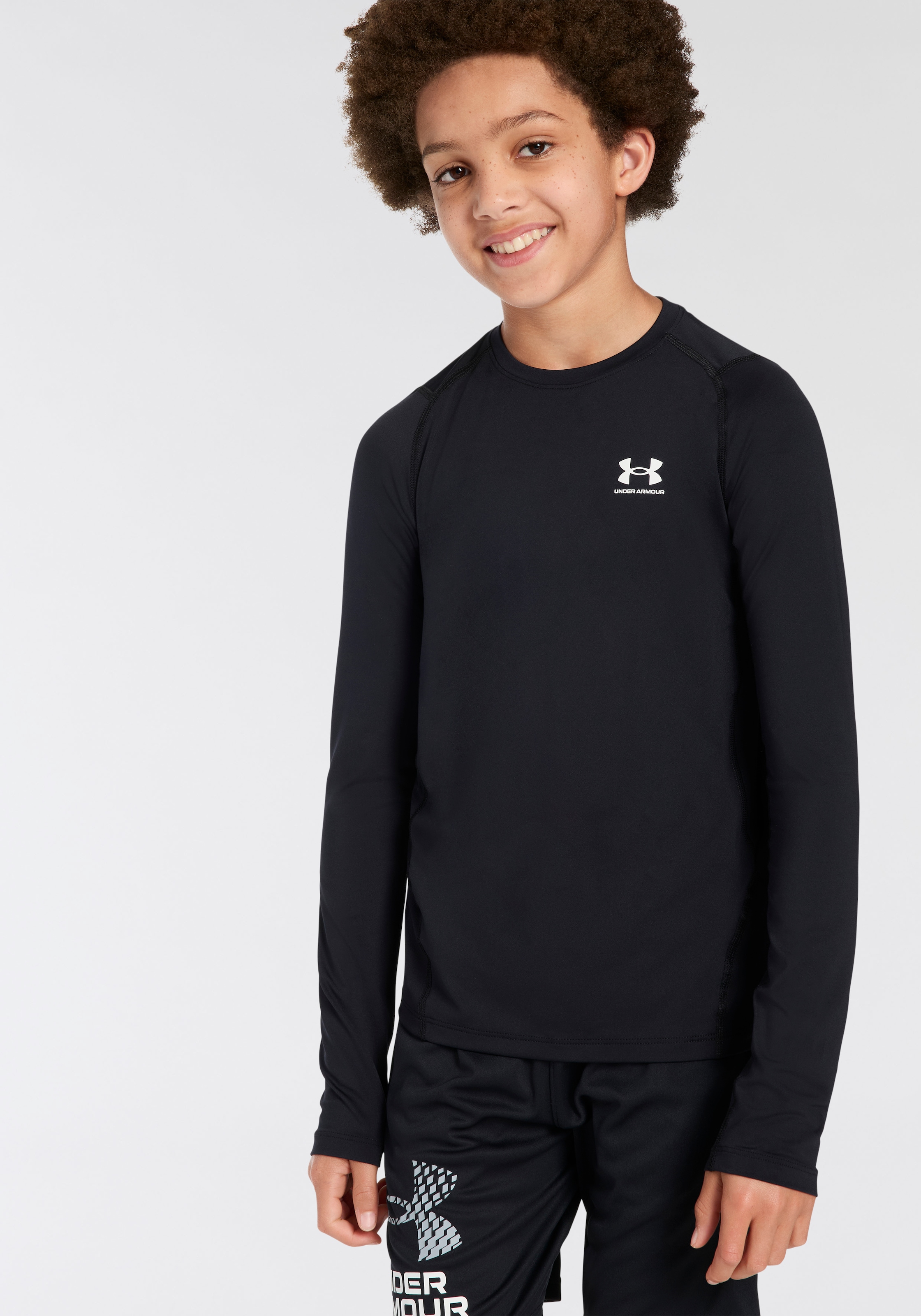 Under Armour Trainingsshirt "UA HG ARMOUR LS" mit ergonomischen Flatlock-Nähten, leichtes Material mit Elasthan