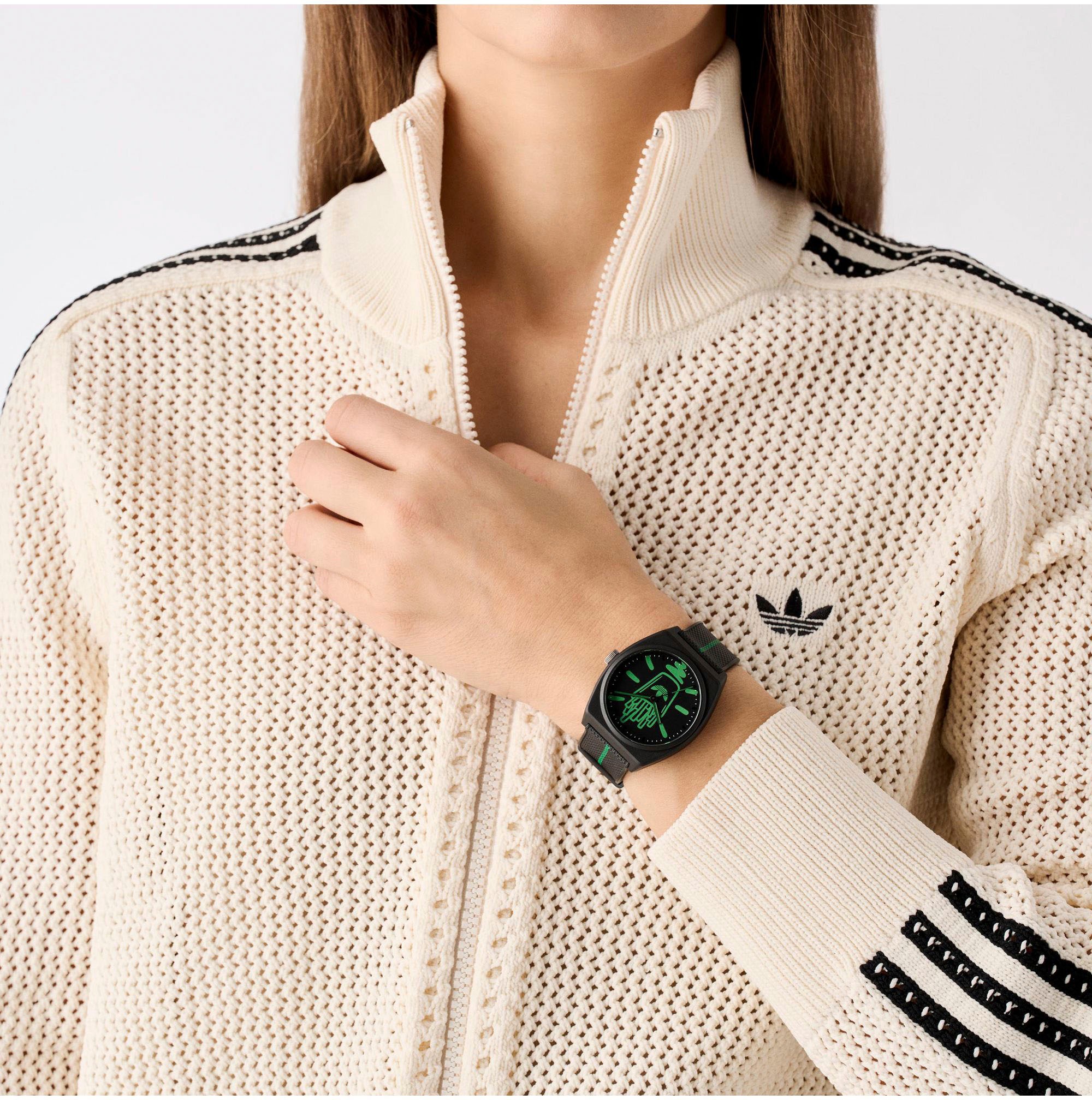 adidas Originals Quarzuhr »PROJECT TWO«, Armbanduhr, Herrenuhr, Damenuhr,Resinarmband,wasserabweisend bis 5 bar