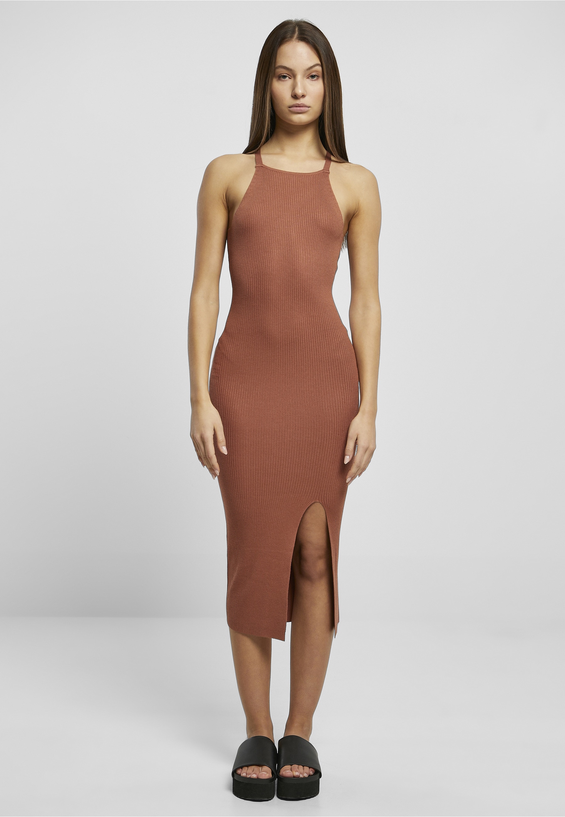 URBAN CLASSICS A-Linien-Kleid »Urban Classics Damen Ladies Midi Rib Knit Crossed Back Dress« 1 Stk. tlg.