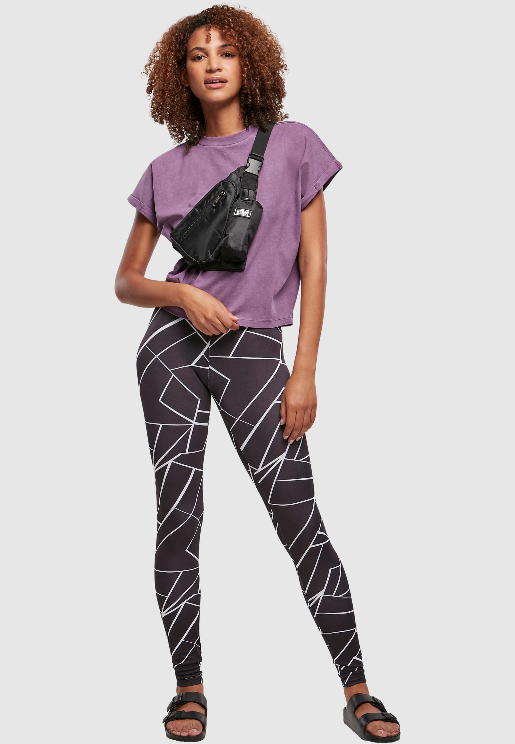 URBAN CLASSICS Leggings »Urban Classics Damen Ladies AOP Leggings«, (1 tlg.)