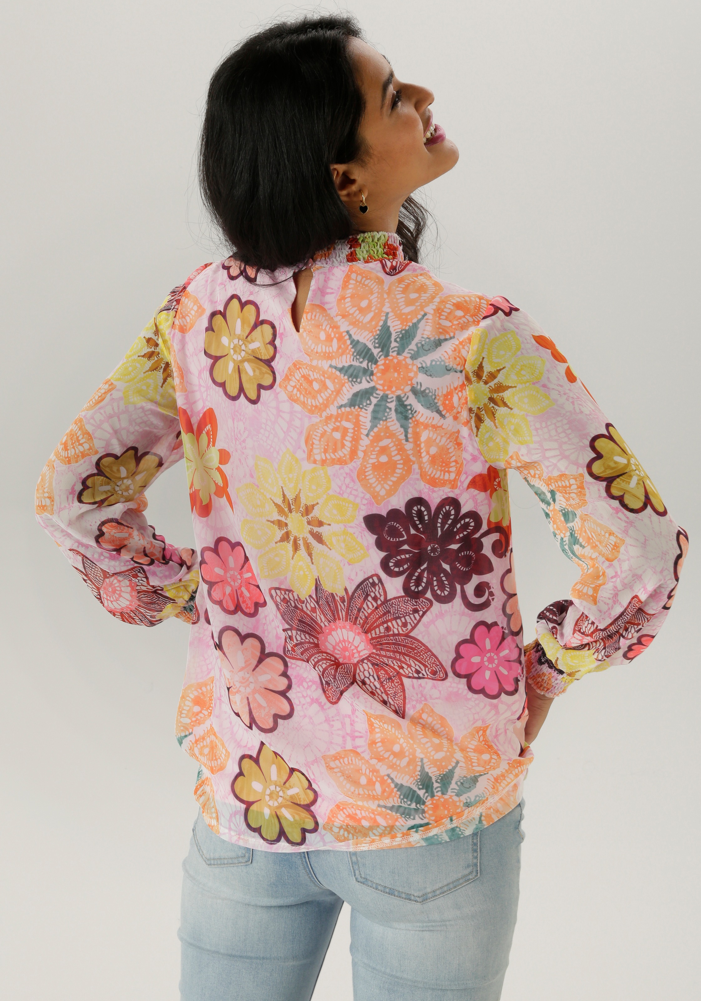 Thumbnail - Aniston SELECTED Chiffonbluse, mit Blumendruck und Smokbündchen