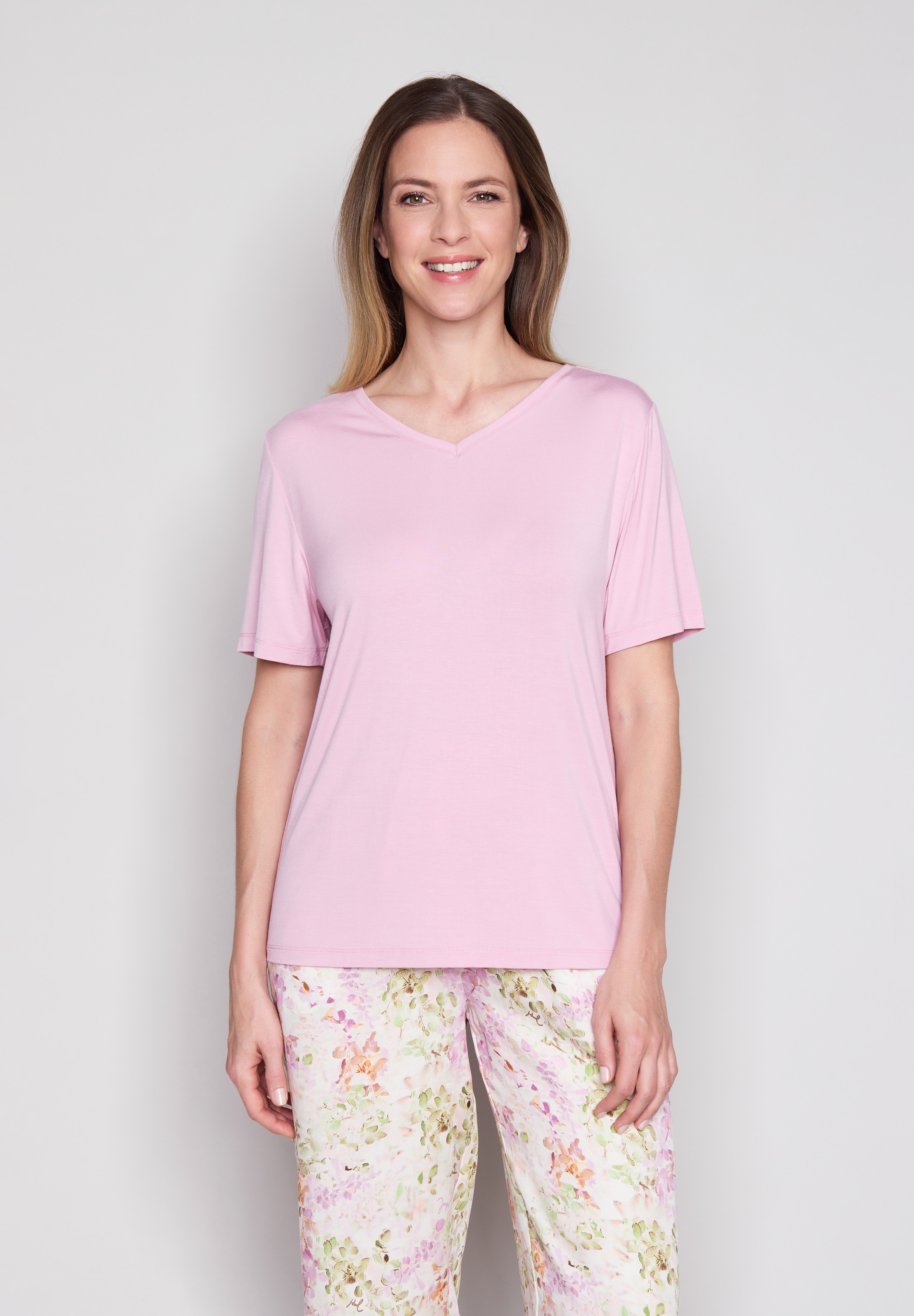 JOOP Pyjamaoberteil mit V-Ausscshnitt und kurzem Arm günstig online kaufen