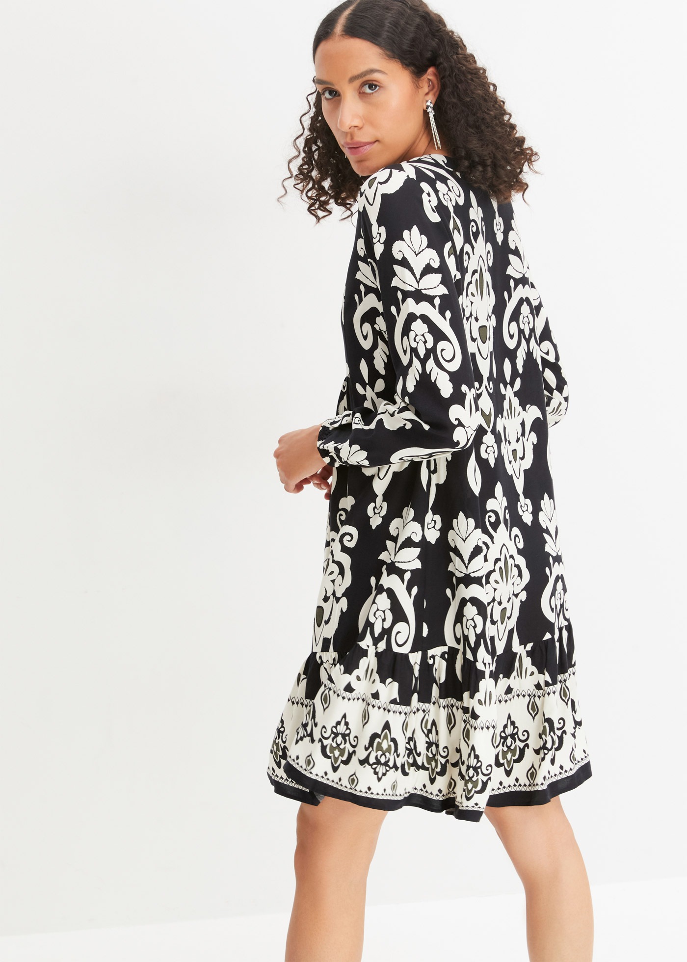 bonprix Tunikakleid für besondere Anlässe, aus Viskose, in A-Linie, mit Muster