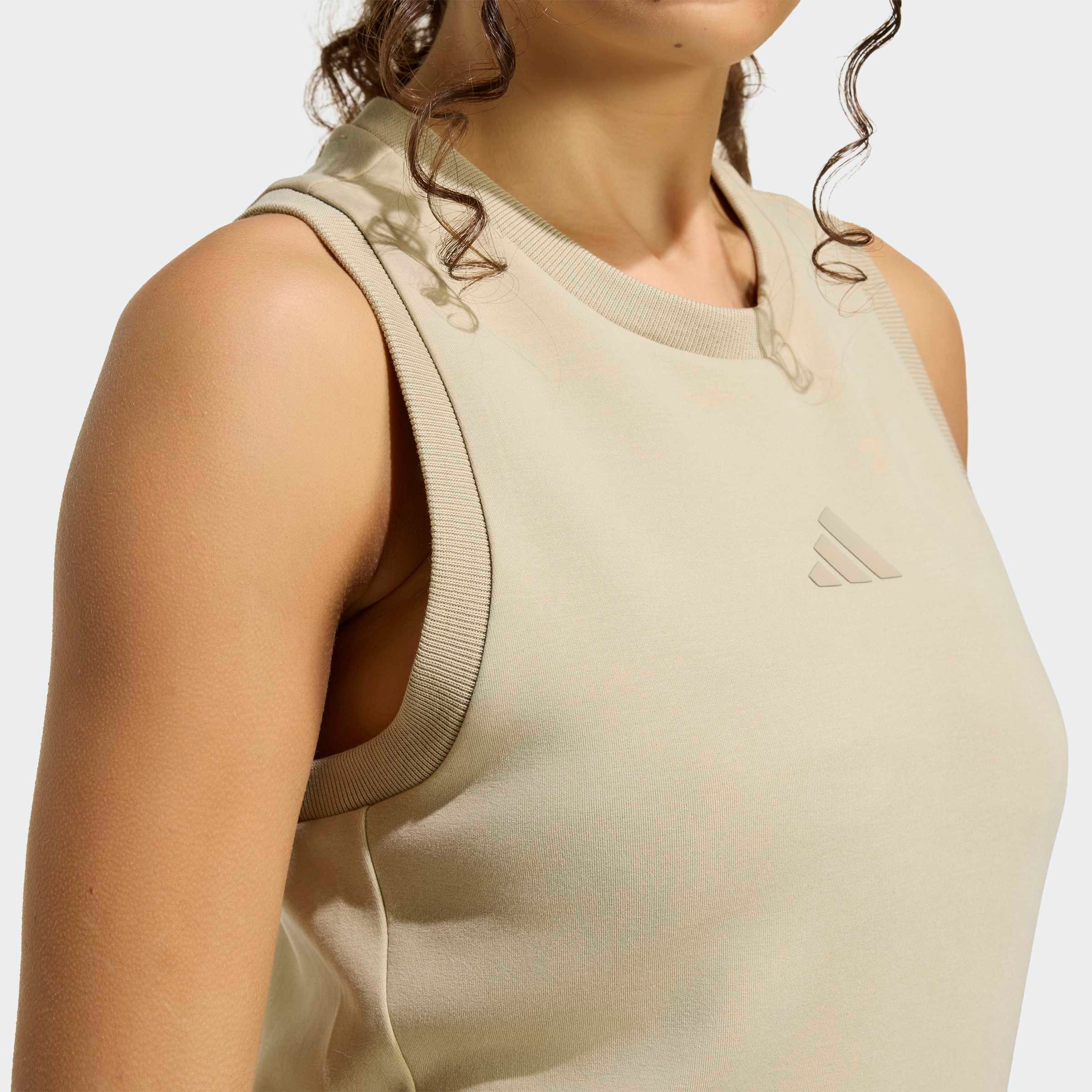 adidas Sportswear Tanktop »SOFT LUX« mit Rundhalsausschnitt, schmal geschnitten, ohne Verschluss