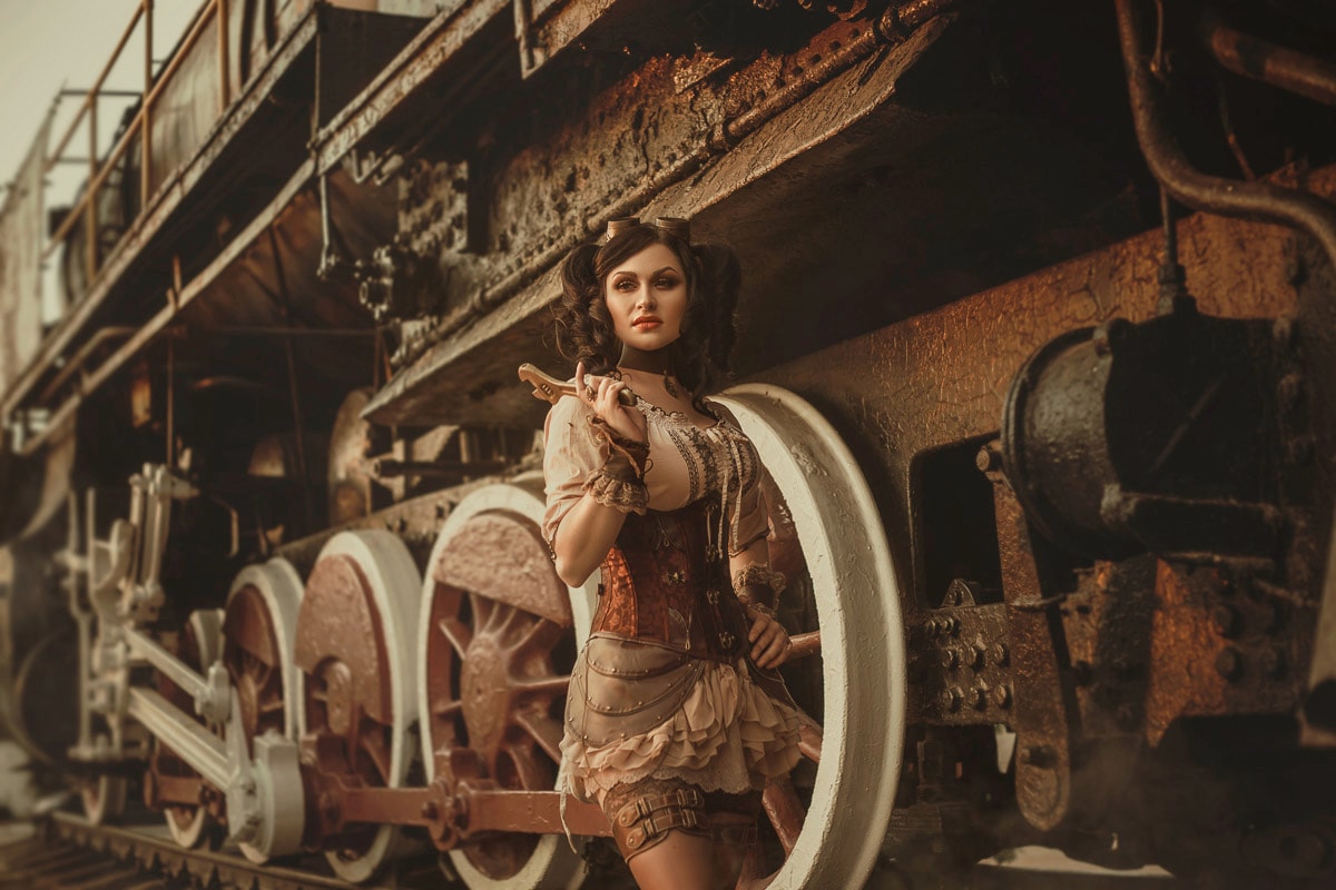 Papermoon Fototapete "Steampunk Frau vor Zug"