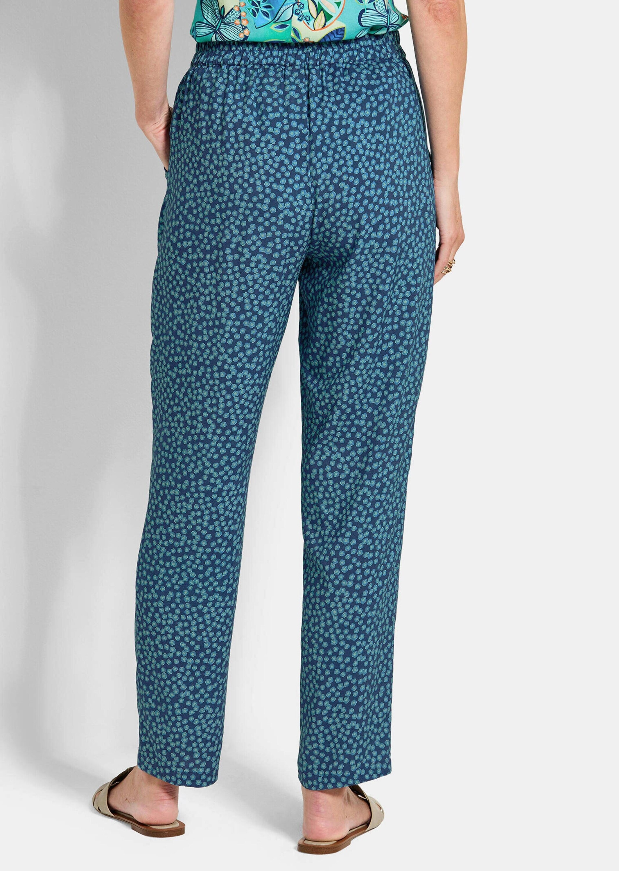 GOLDNER Schlupfhose »Hose SARA mit Millefleurs-Print«