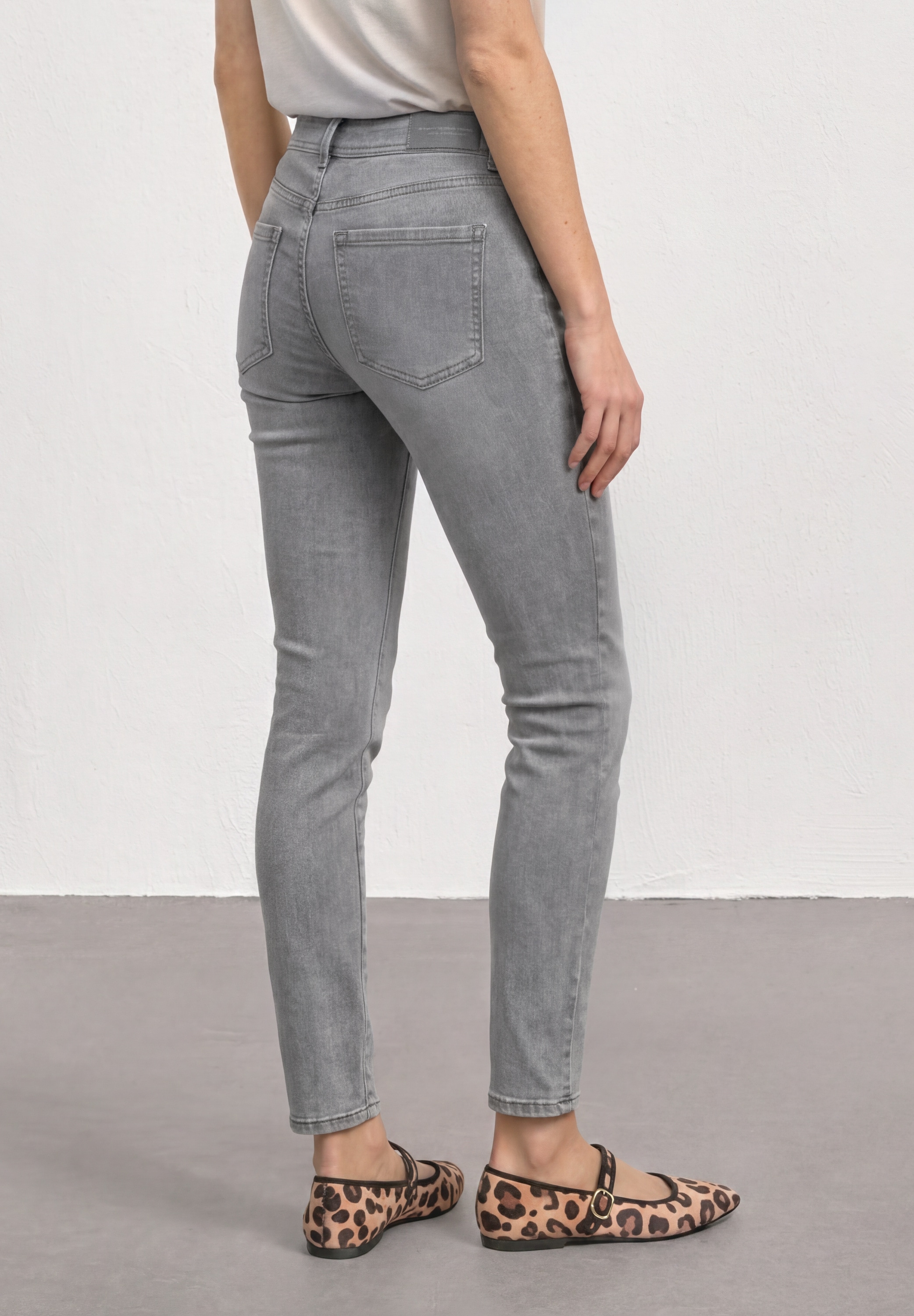 STREET ONE Comfort-fit-Jeans Middle Waist