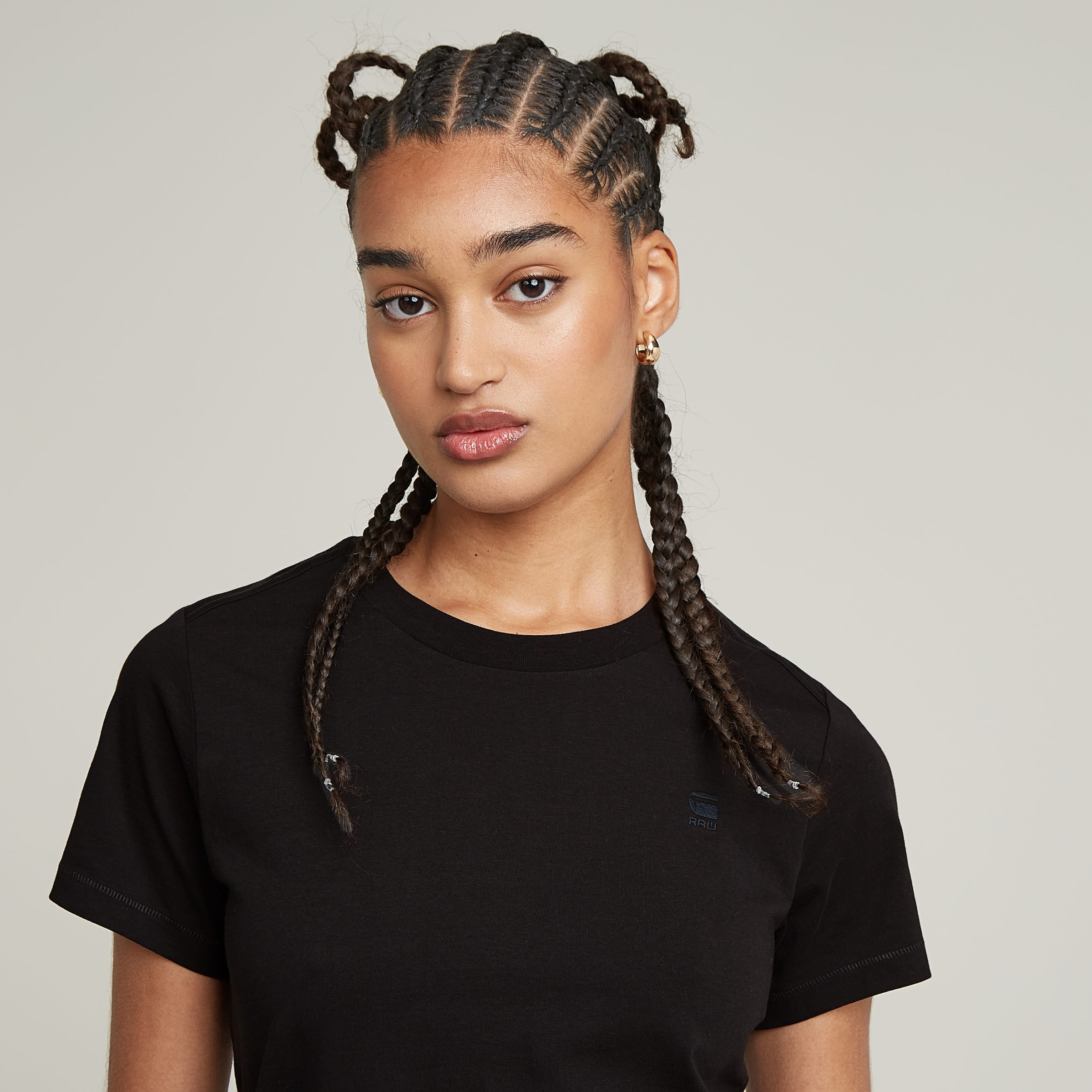 G-STAR T-Shirt »Nifous«, mit kleiner Logo-Stickerei
