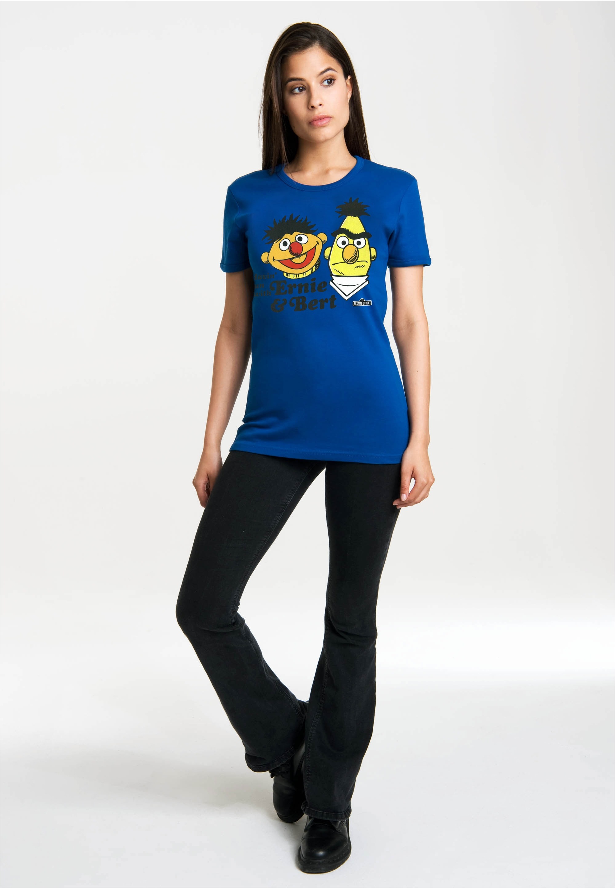 LOGOSHIRT T-Shirt »Ernie und Bert«, mit lizenziertem Originaldesign