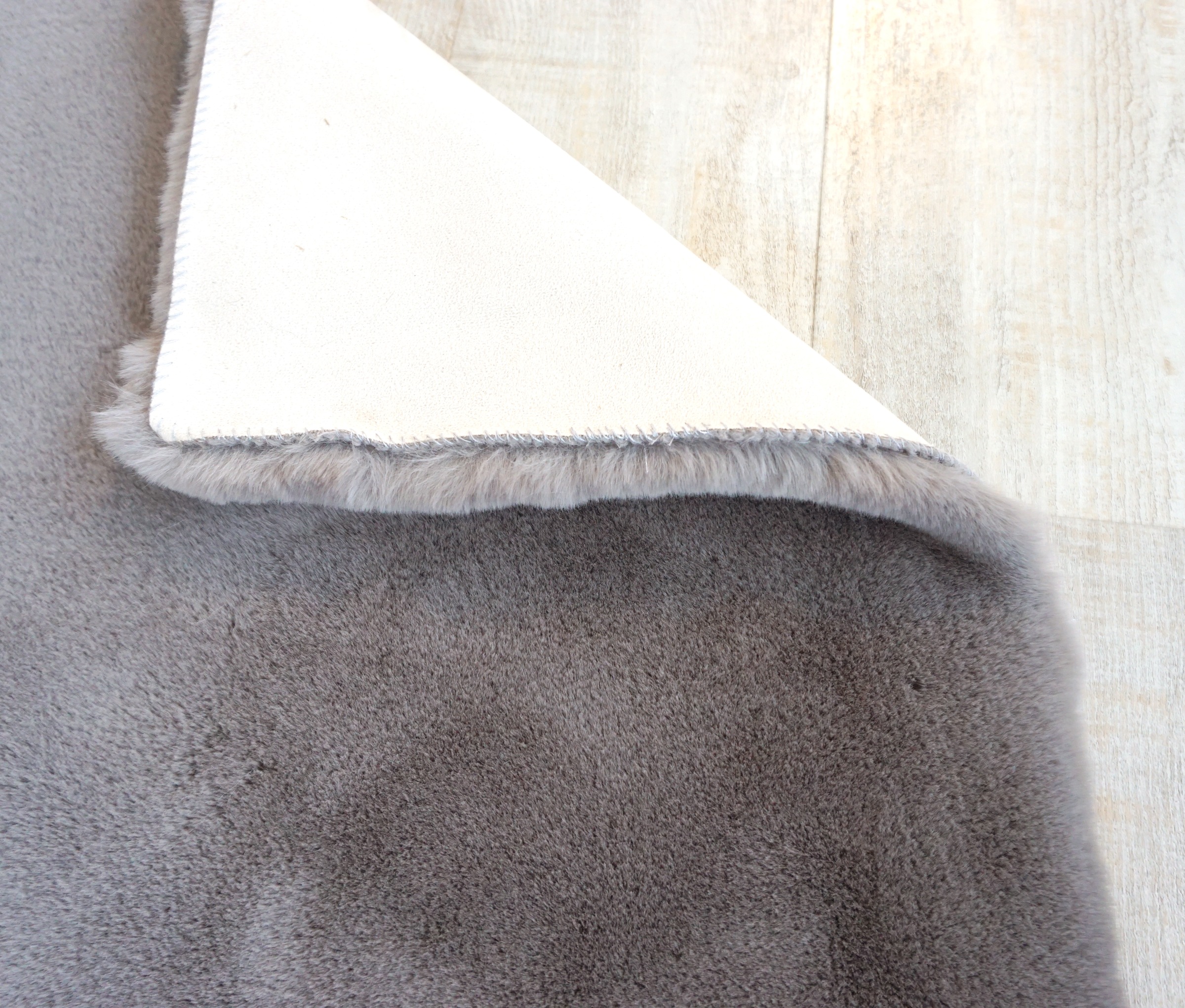 Fellteppich "Tender" Gr. 4, grau, B:160cm H:26mm L:230cm, Kunstfaser, SCHÖNER WOHNEN-KOLLEKTION, Teppiche, Fellteppich, besonders weich durch Microfaser, Kunstfell, waschbar, Wohnzimmer 2