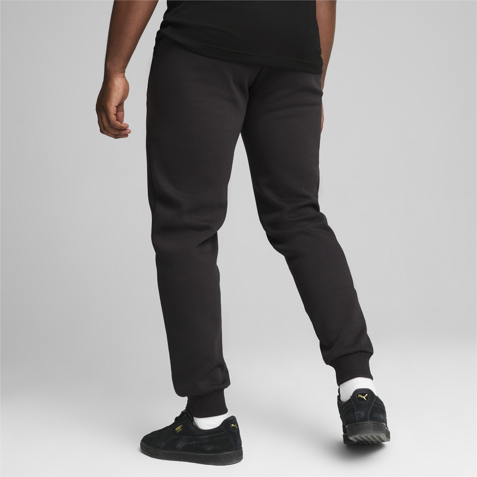 PUMA Sporthose »AC Milan ftblESSENTIALS Hose Herren«
