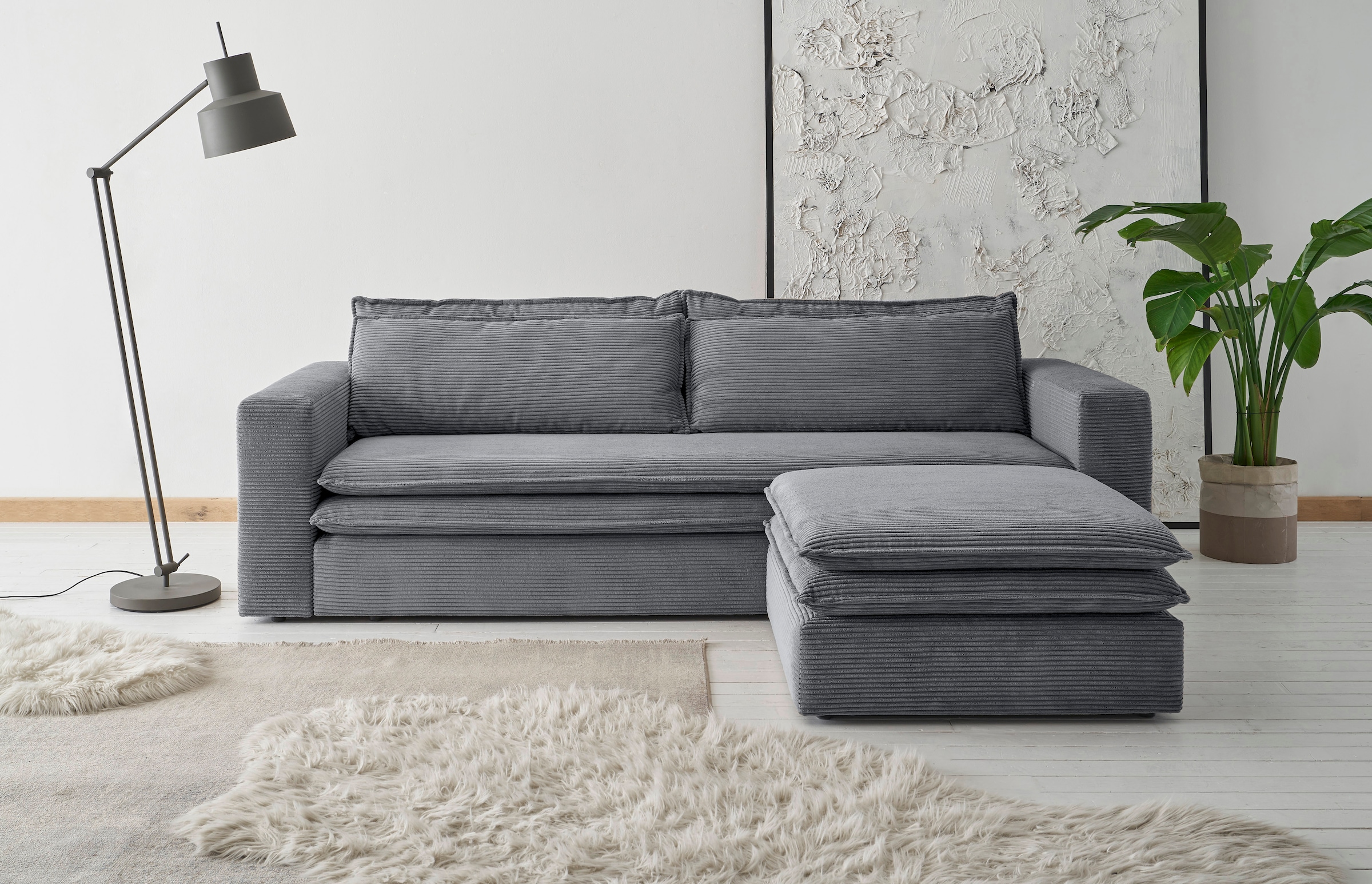 Places of Style Sitzgruppe "PIAGGE", (2 tlg.), 3-Sitzer-Sofa mit Bettfunktion und Loveseat-Hocker im Set