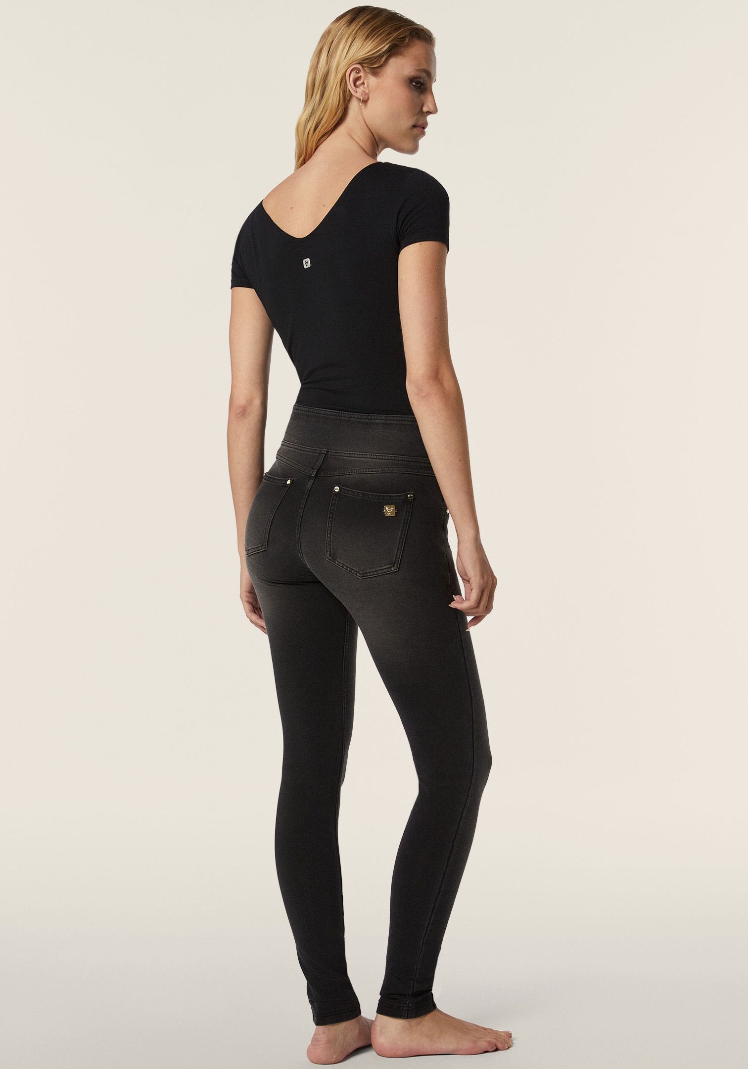 Freddy Leggings »NOW SKINNY YOGA«, mit Lifting & Shaping Effekt