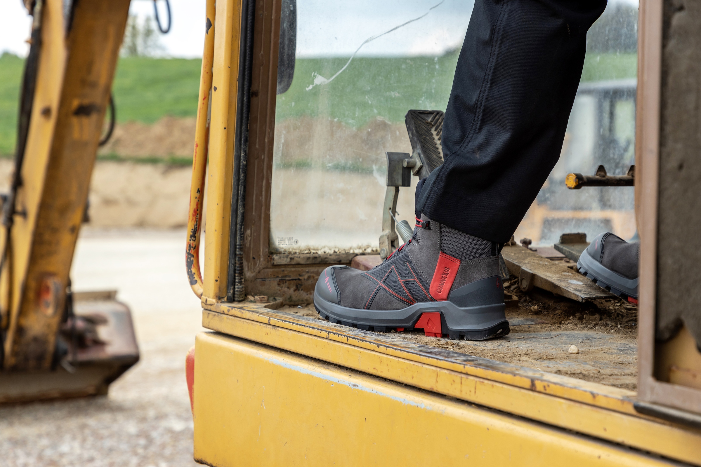 haix Sicherheitsschuh »CONNEXIS Safety+ GTX mid«