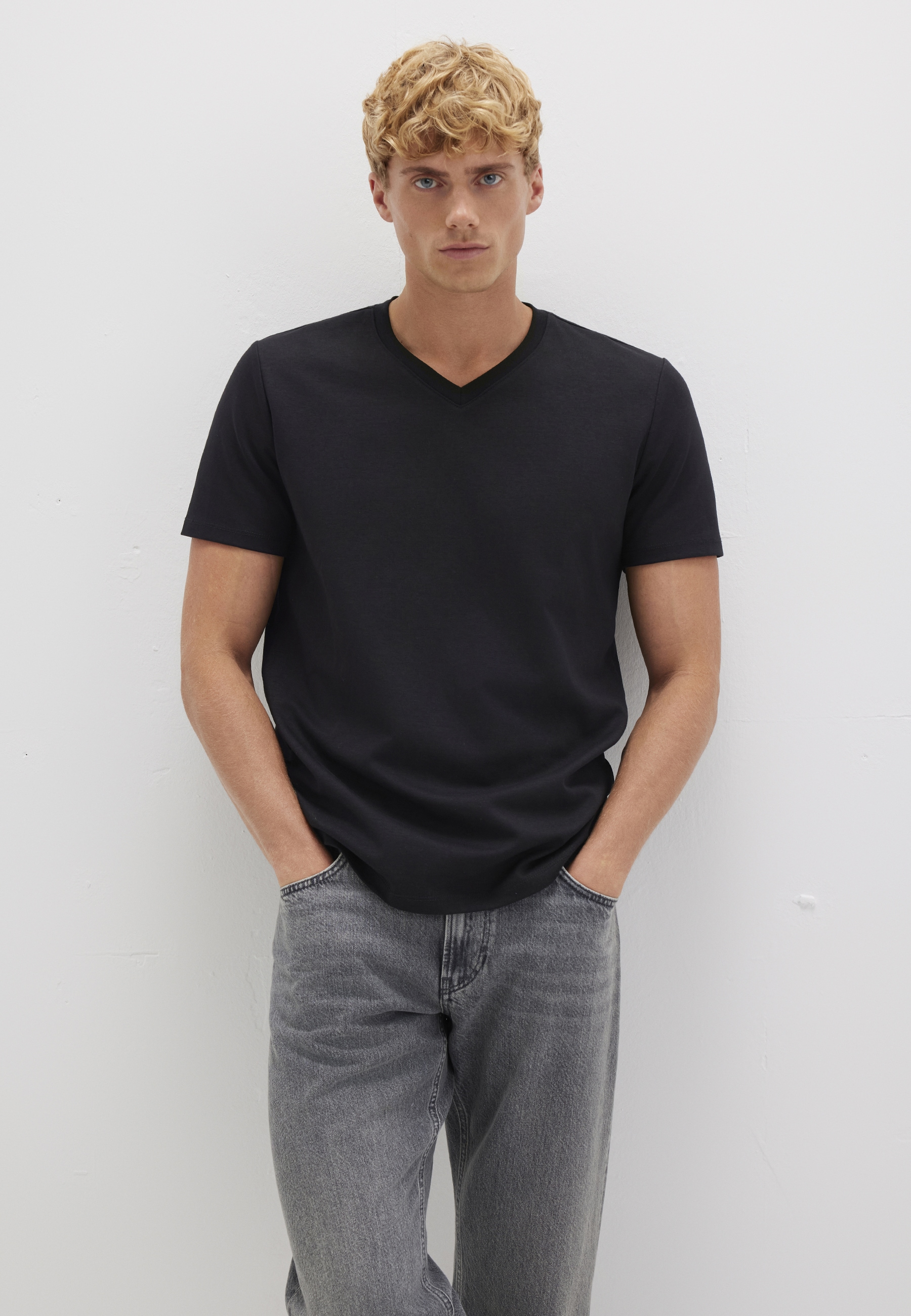 Mavi T-Shirt "V NECK TEE", V-Neck T-Shirt günstig online kaufen
