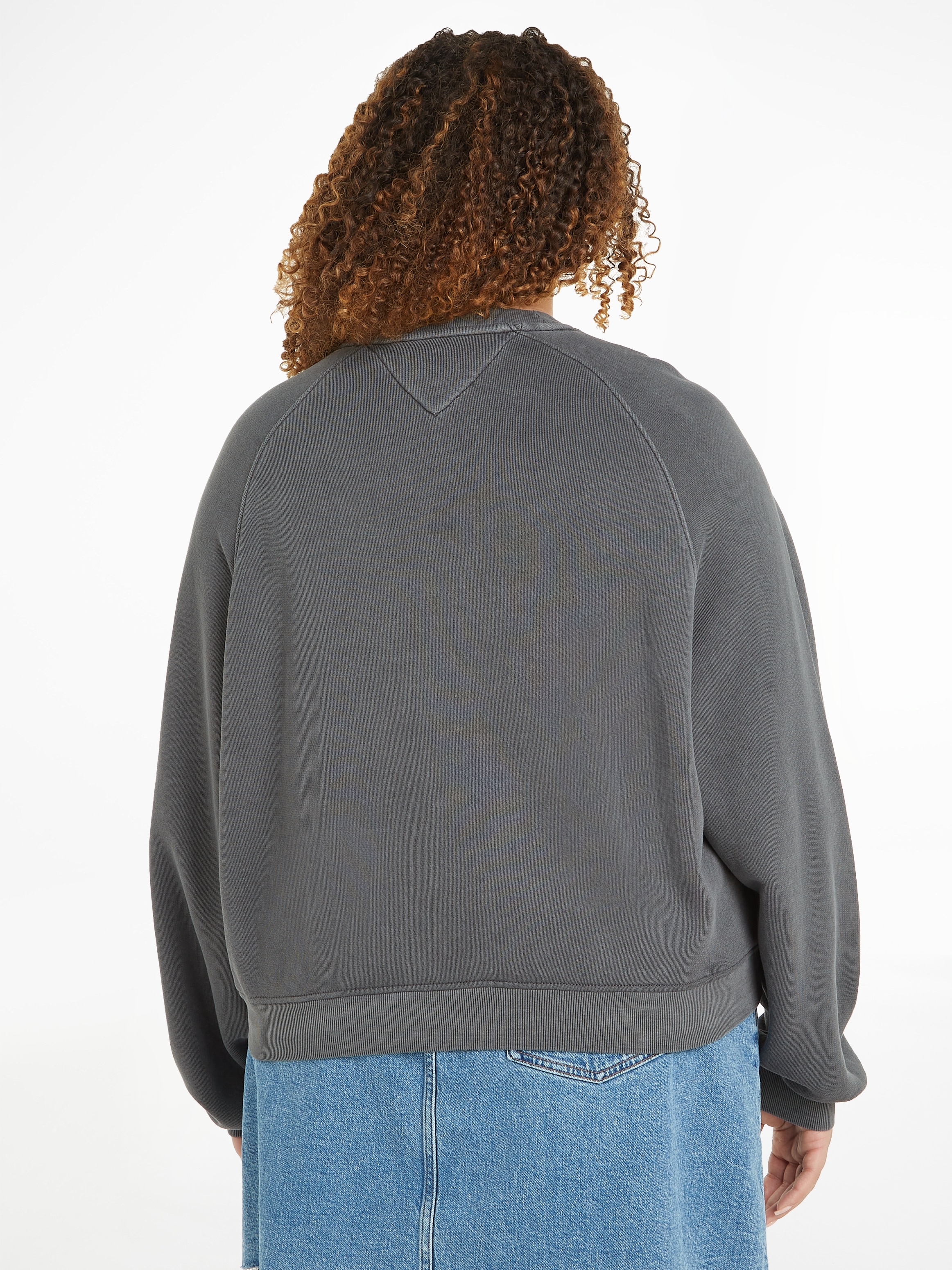 Tommy Jeans Curve Sweatshirt »TJW RLX CREW«, CURVE kaufen LEO BAUR für SIZE | CRV PLUS