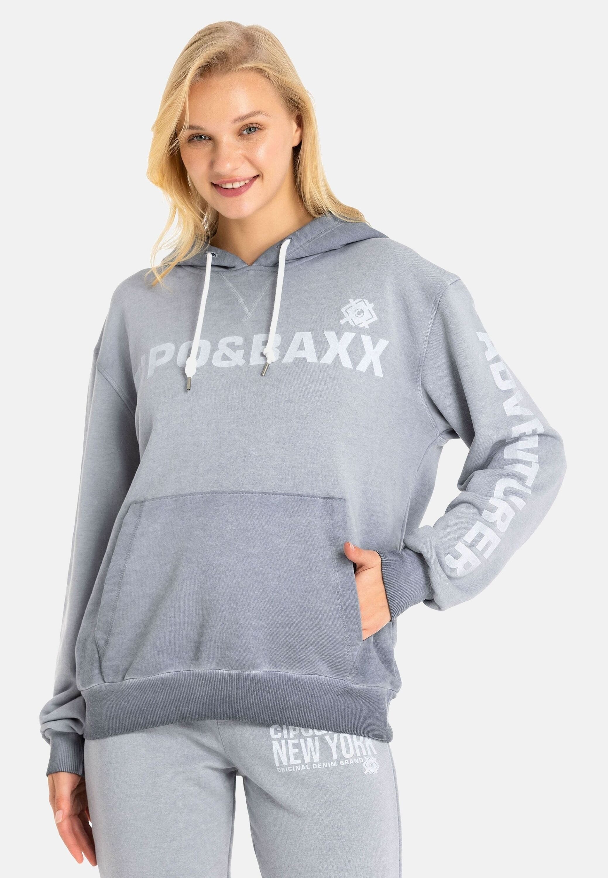 Cipo & Baxx Trainingsanzug "Trainingsanzug", (2 tlg.), im modischen Design, günstig online kaufen