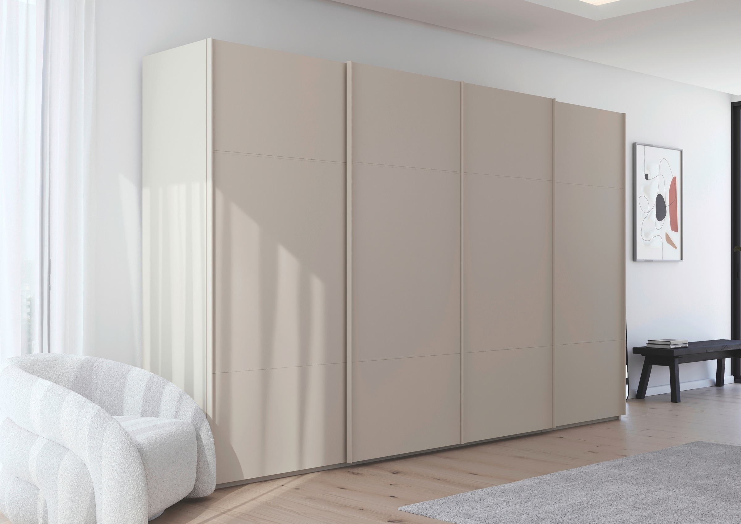 rauch Schwebetürenschrank »Kleiderschrank Schrank Garderobe Schlafzimmerschrank SCALE-TRIO«, edle dreigeteilte Front, 2 Zierleisten in Griff-Farbe MADE IN GERMANY
