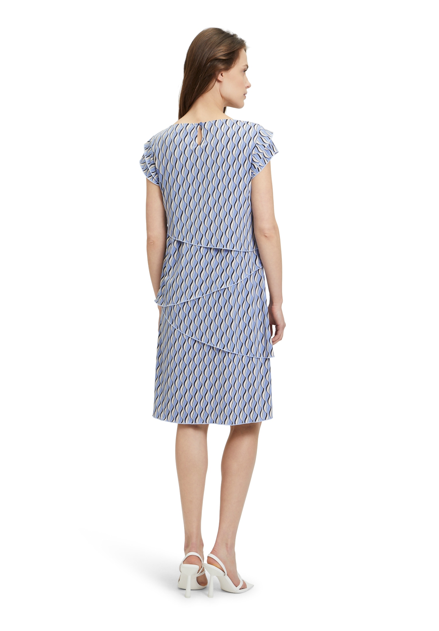 Betty Barclay Jerseykleid »Betty Barclay Jerseykleid mit Stufen«, Form