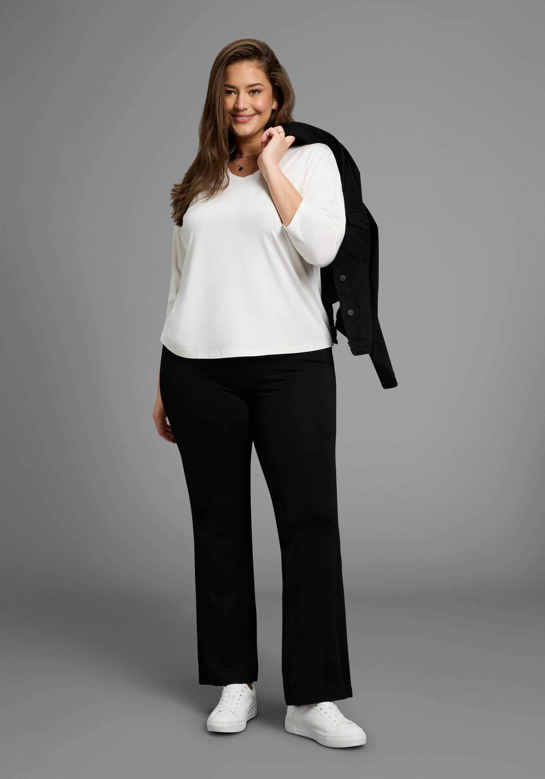 Laura Scott CURVE 3/4-Arm-Shirt, mit V-Ausschnitt und lockerer Passform – GROSSE GRÖSSEN