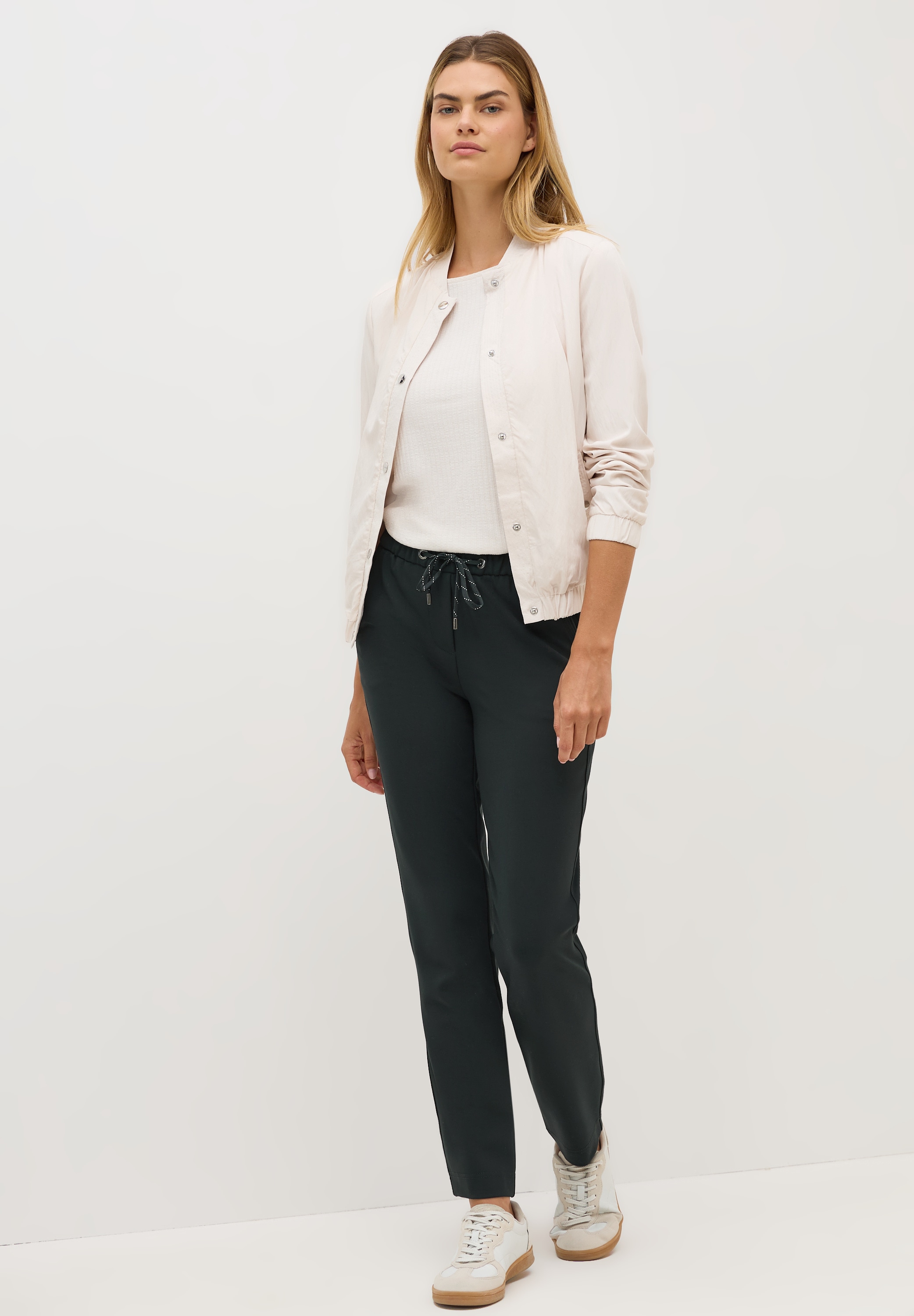 Cecil Jogger Pants, Middle Waist