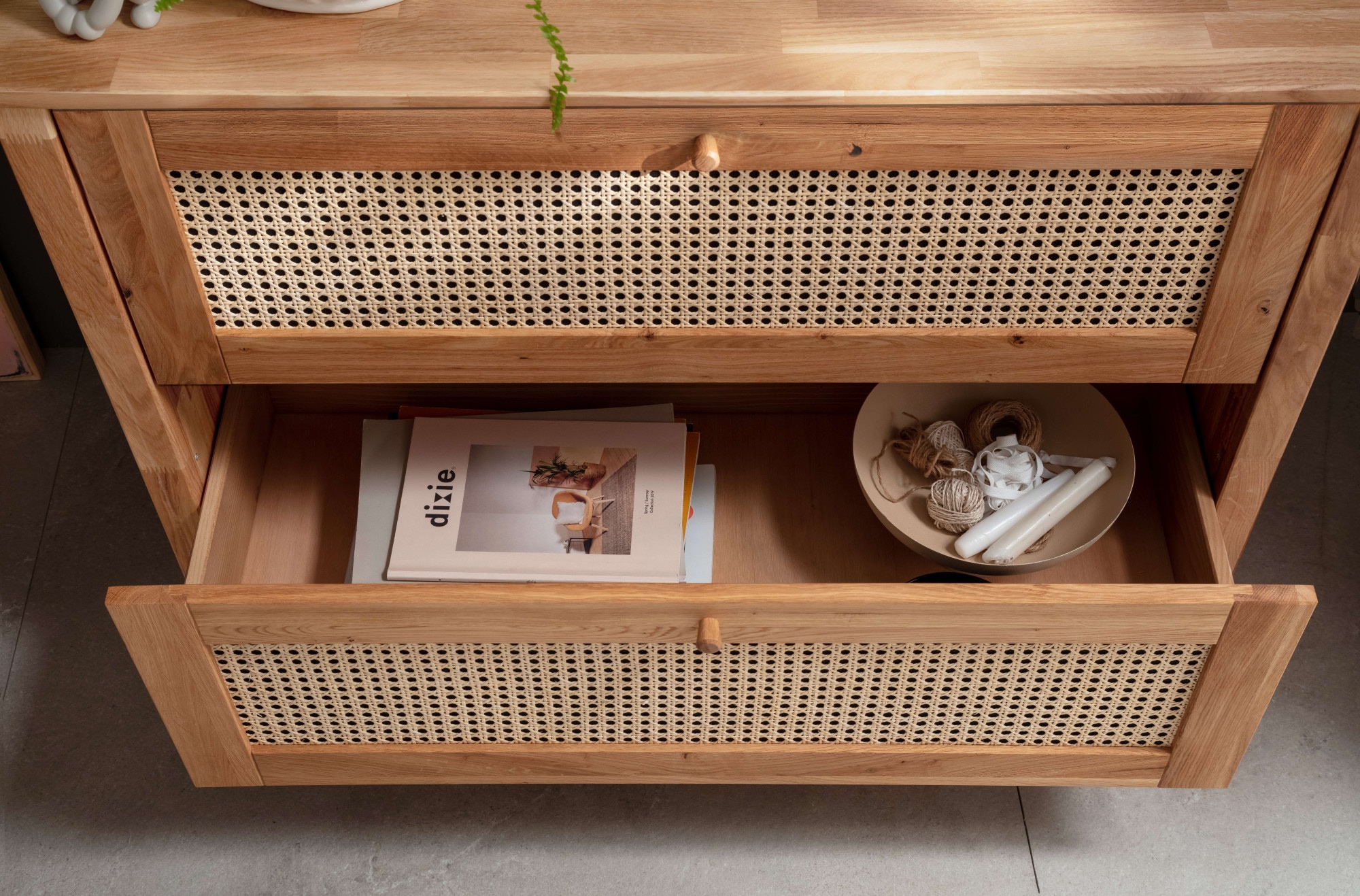andas Schubkastenkommode »Hällevik Kommode, Aufbewahrung, Stauraum, Wäscheschrank Schrank«, (1 St.), Schubladenfronten mit Wiener Geflecht, massive FSC Zertifizierte Eiche