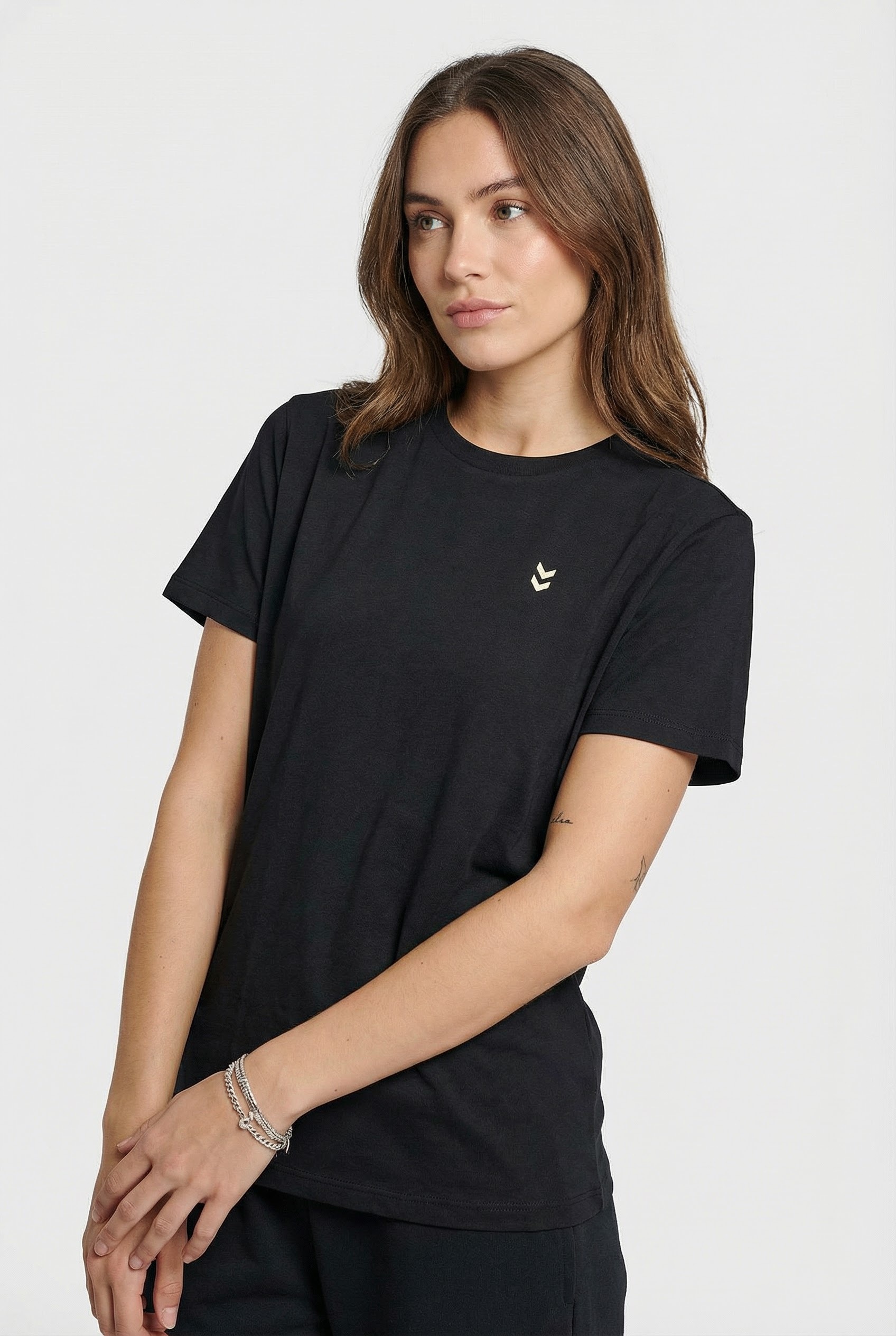 hummel T-Shirt "HMLPULSE W T-SHIRT" normale Passform, gerader Abschluss günstig online kaufen