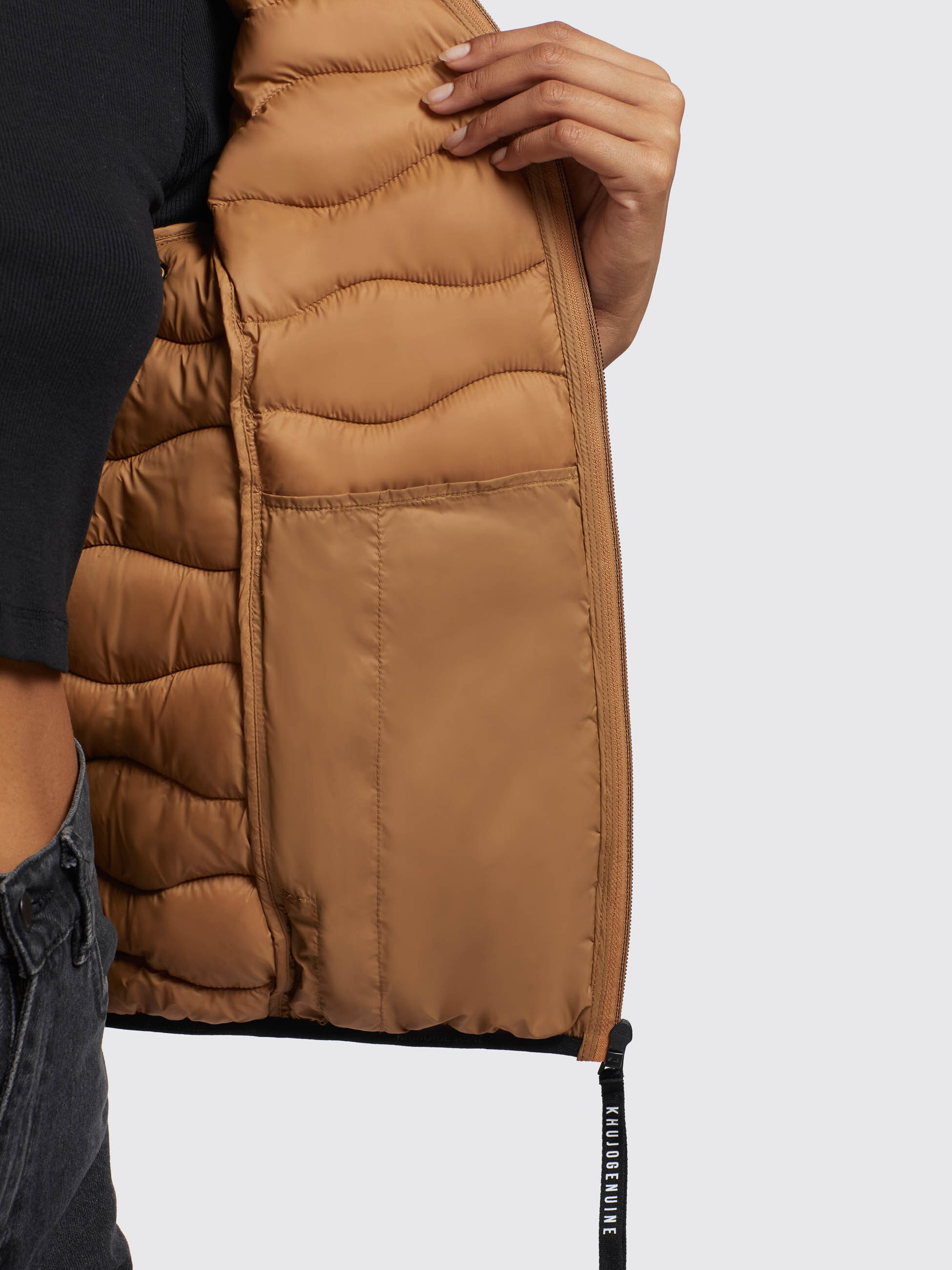 khujo Steppjacke »NANNA2«, mit Kapuze
