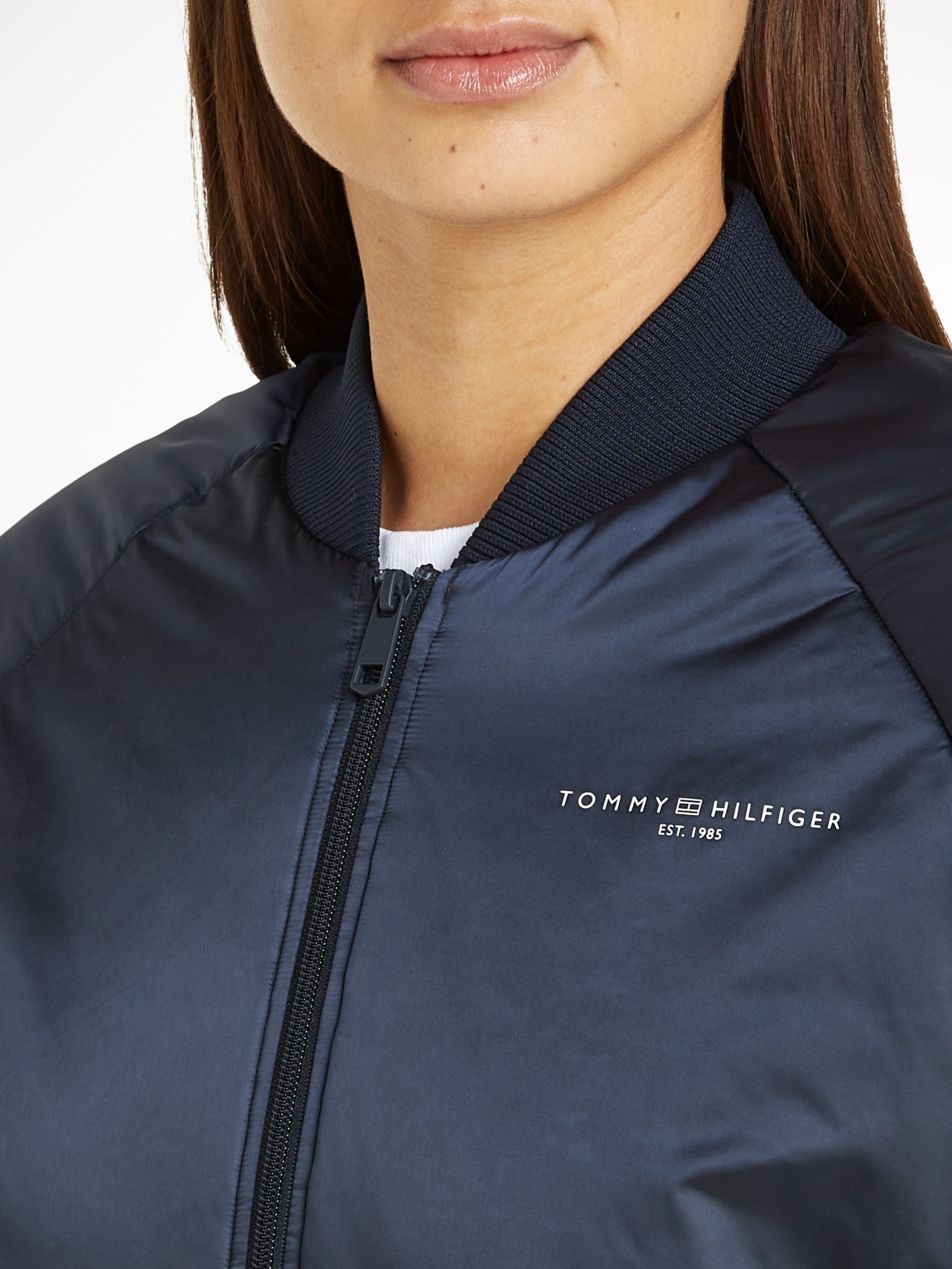 Tommy Hilfiger Bomberjacke »ESS MINI CORP REGULAR BOMBER«, mit Tommy Hilfiger Markenlabel