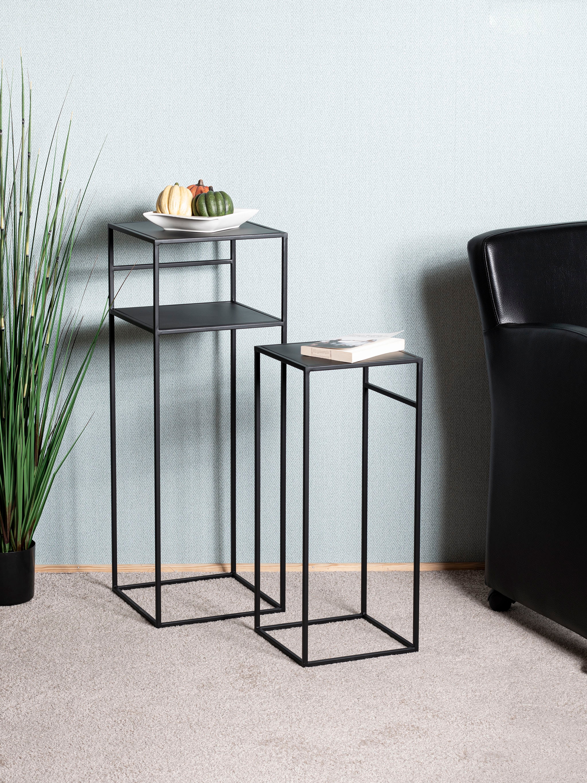 HAKU Beistelltisch "Sofatisch, Wohnzimmertisch" Set, 2er Set, 2 Stk. tlg. quadratisch - aus Metall Schwarz B/T/H 26/26/63 und 30/30/85 cm