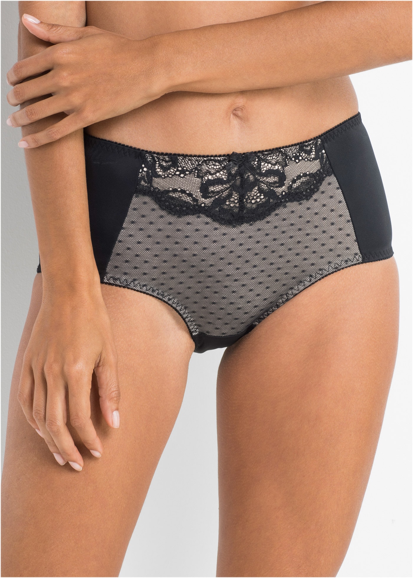 bonprix Formslip mit Spitzen-Details, mit Futter aus Baumwolle günstig online kaufen