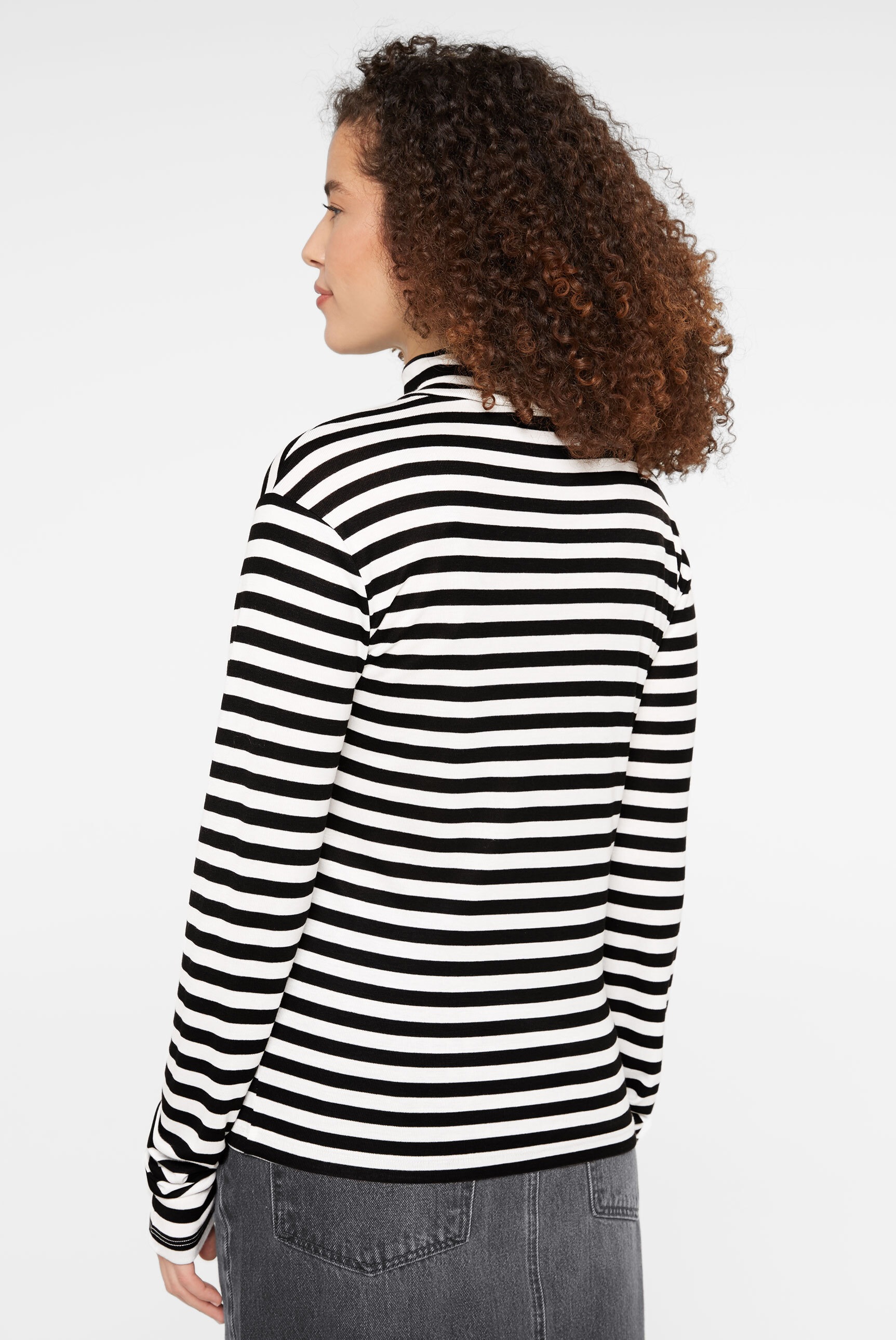 SENSES.THE LABEL Langarmshirt